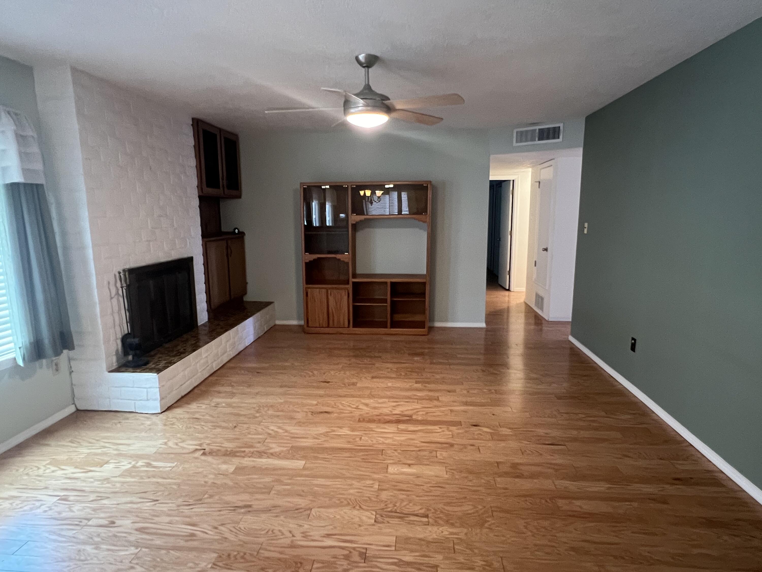 4504 Shiloh Place NE