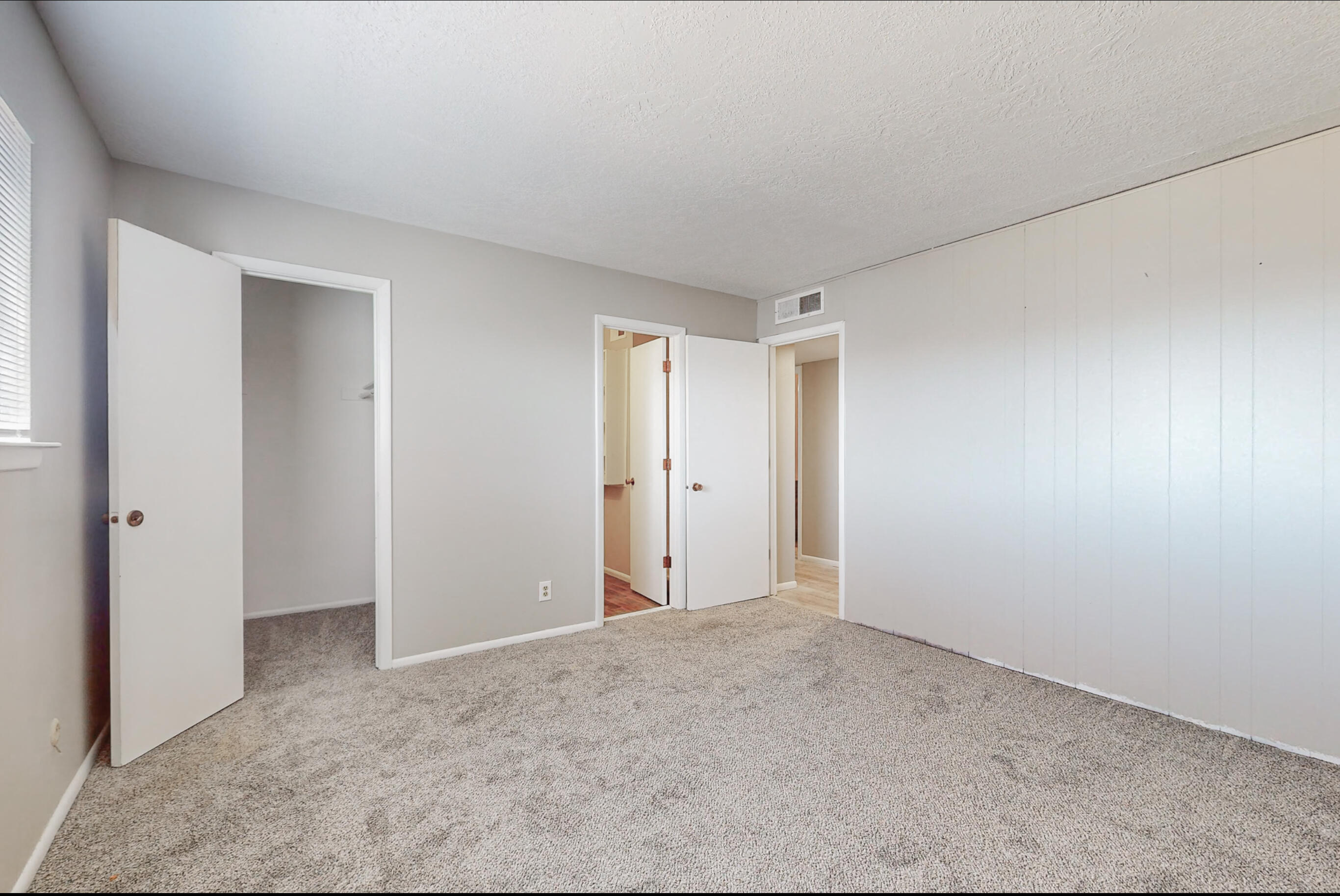 7200 Marilyn Avenue NE