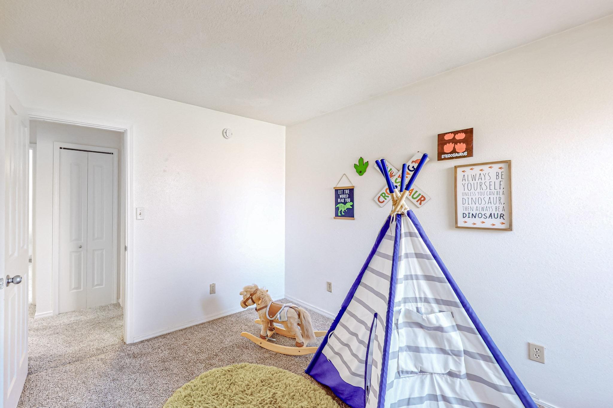 1745 Jeffrey Road NE