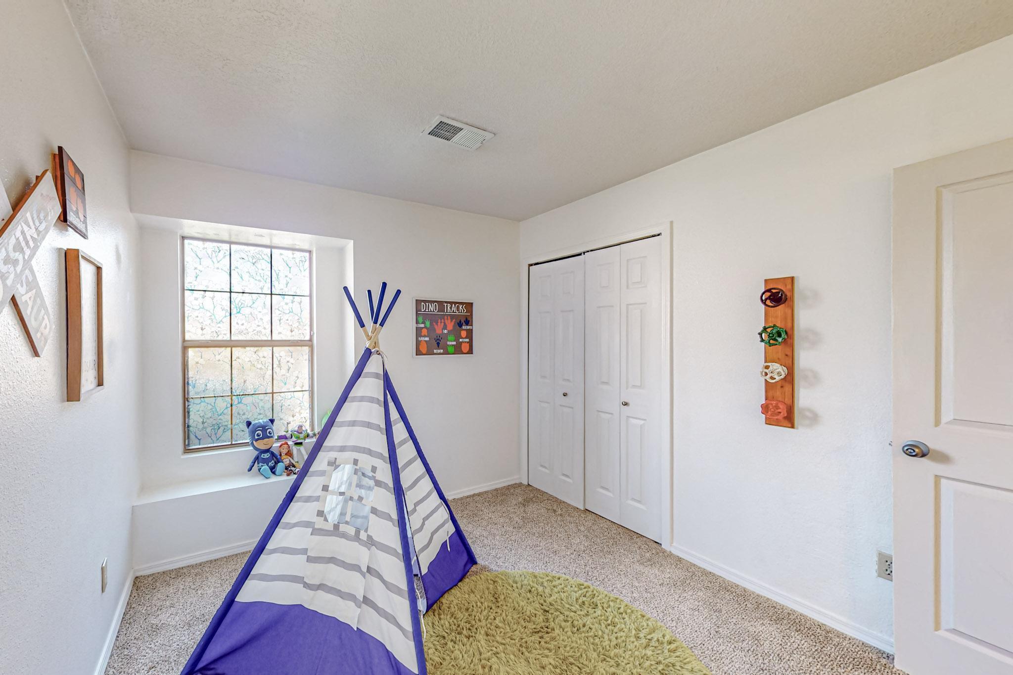 1745 Jeffrey Road NE