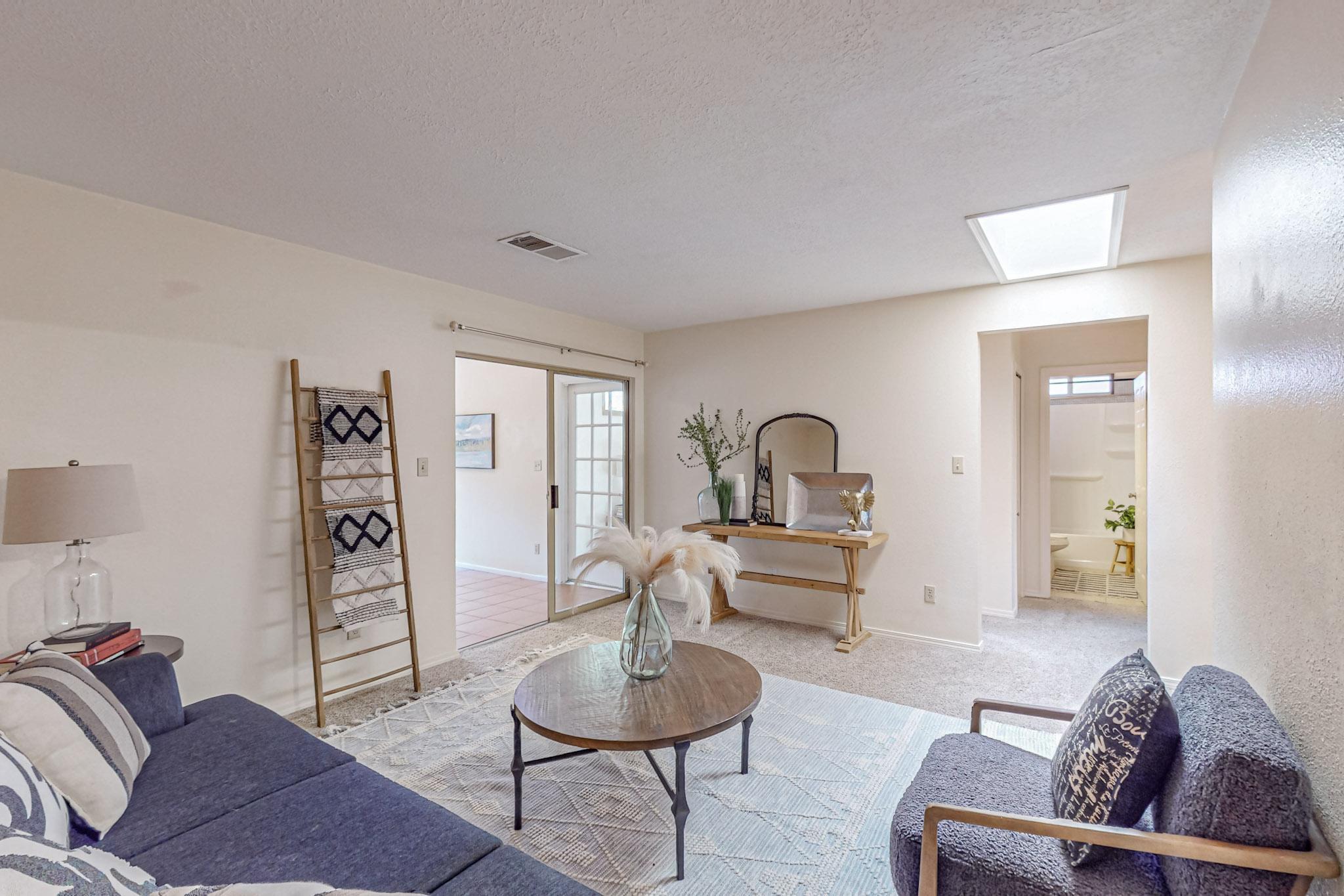 1745 Jeffrey Road NE