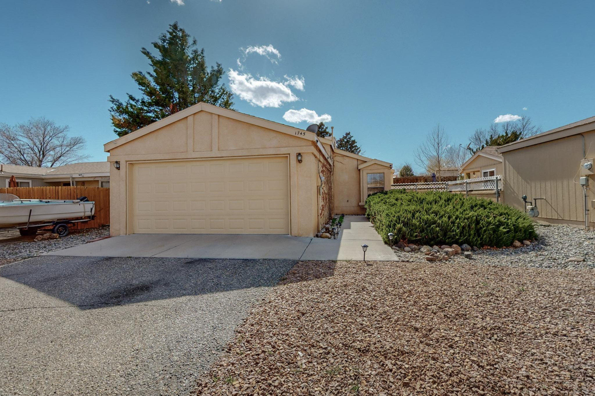 1745 Jeffrey Road NE