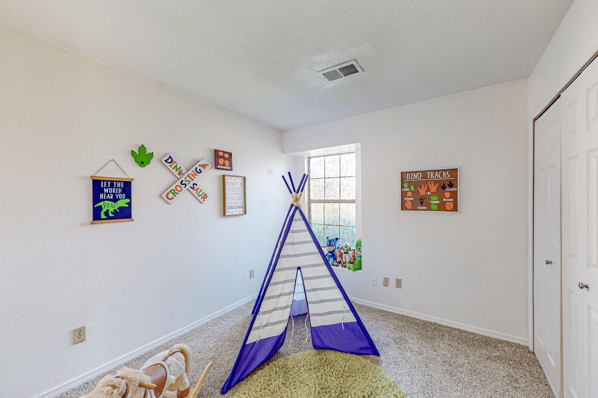 1745 Jeffrey Road NE