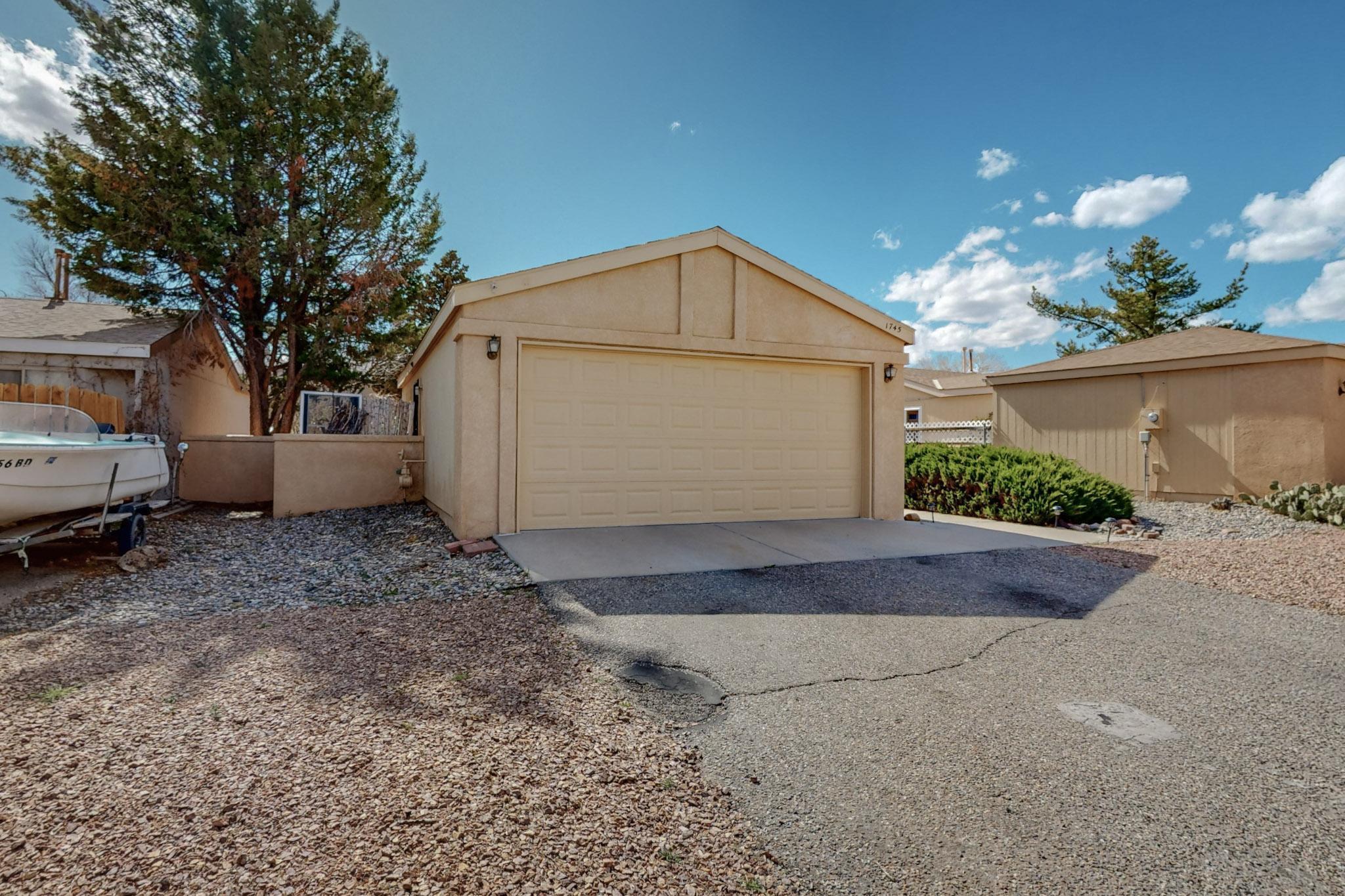 1745 Jeffrey Road NE