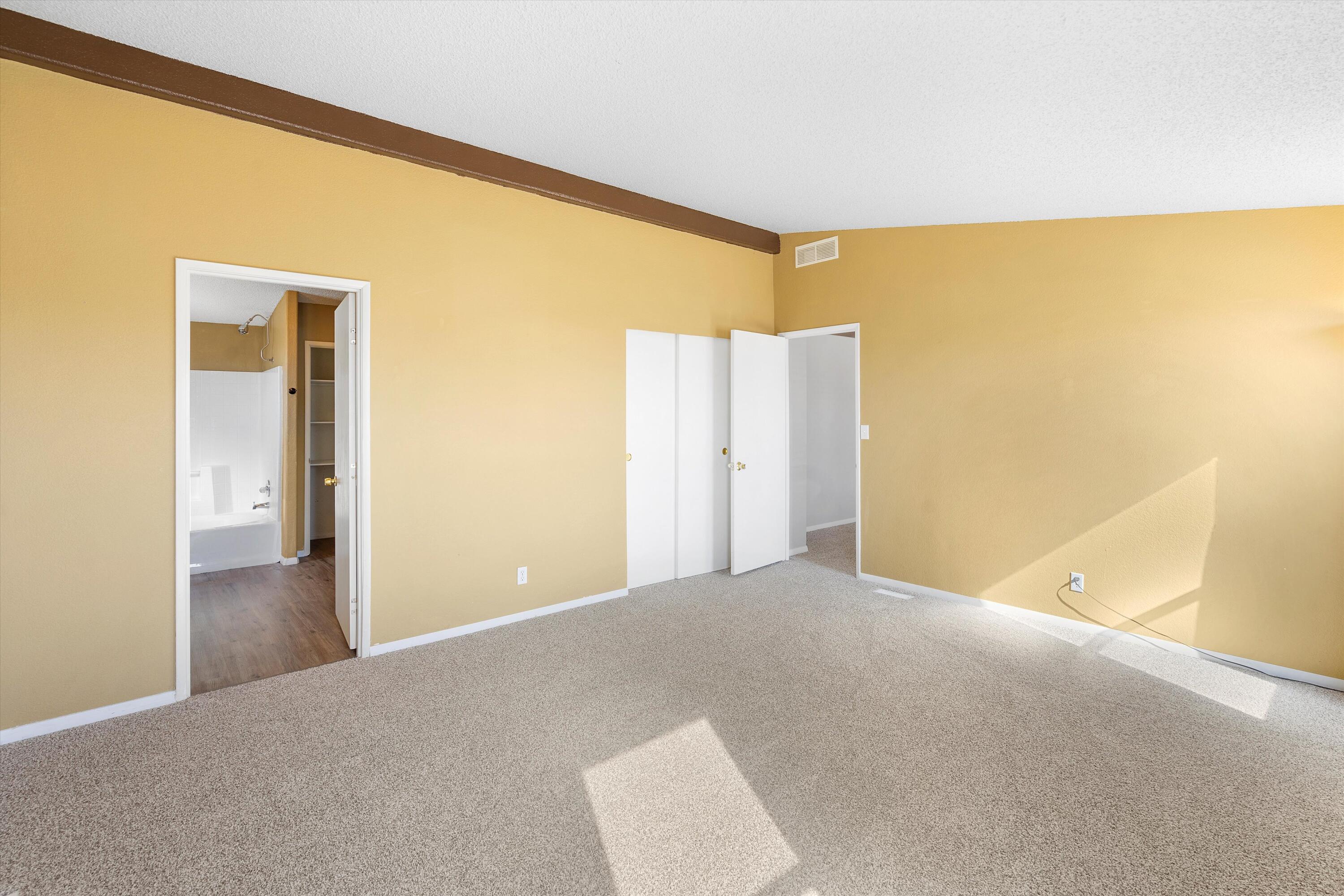 1013 11th Street Street SE
