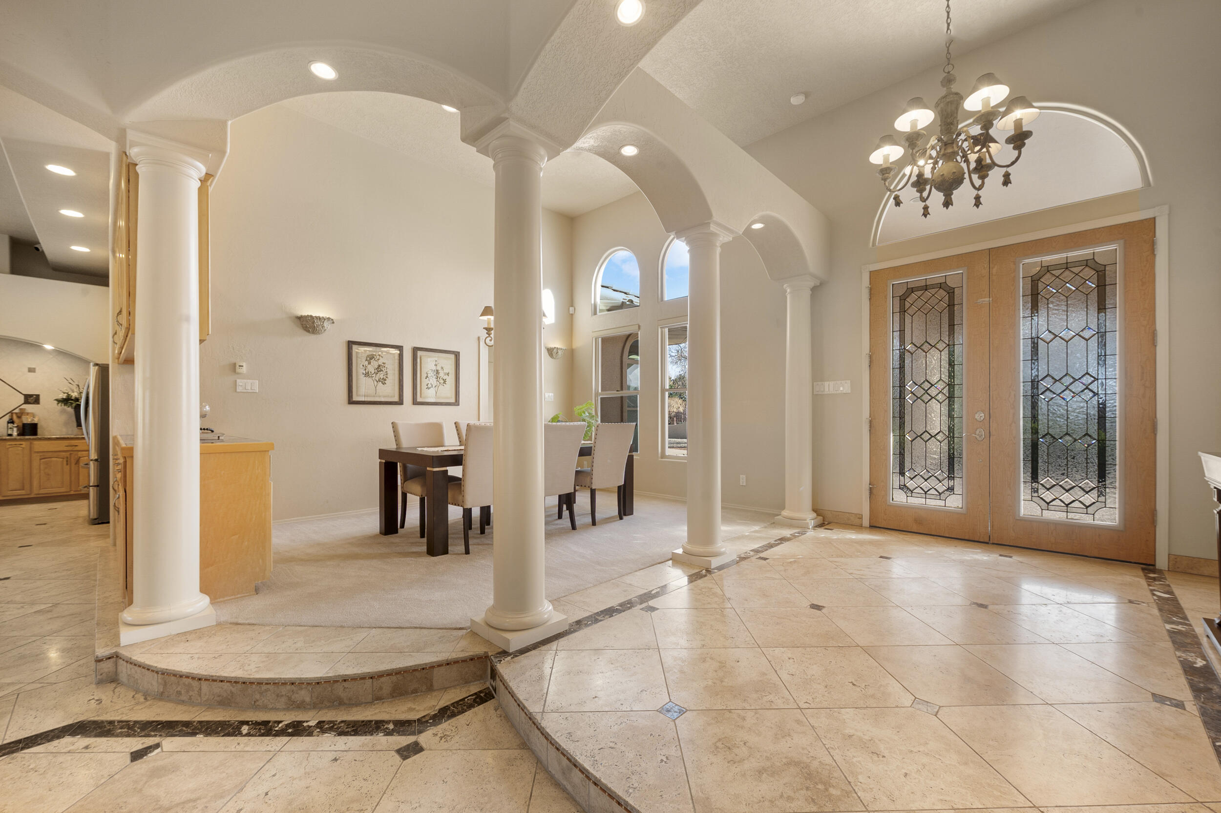 7301 Venice Avenue NE