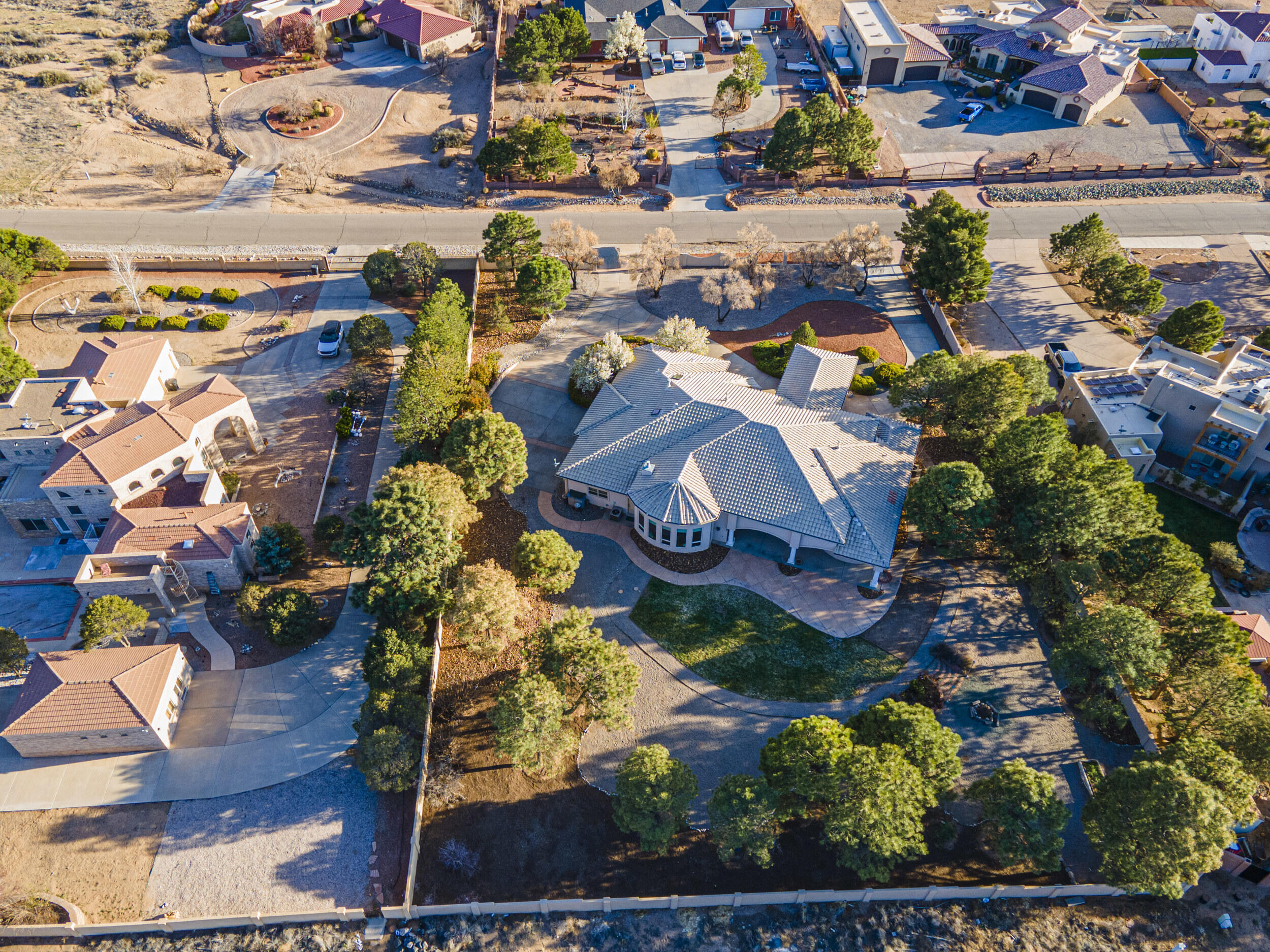 7301 Venice Avenue NE