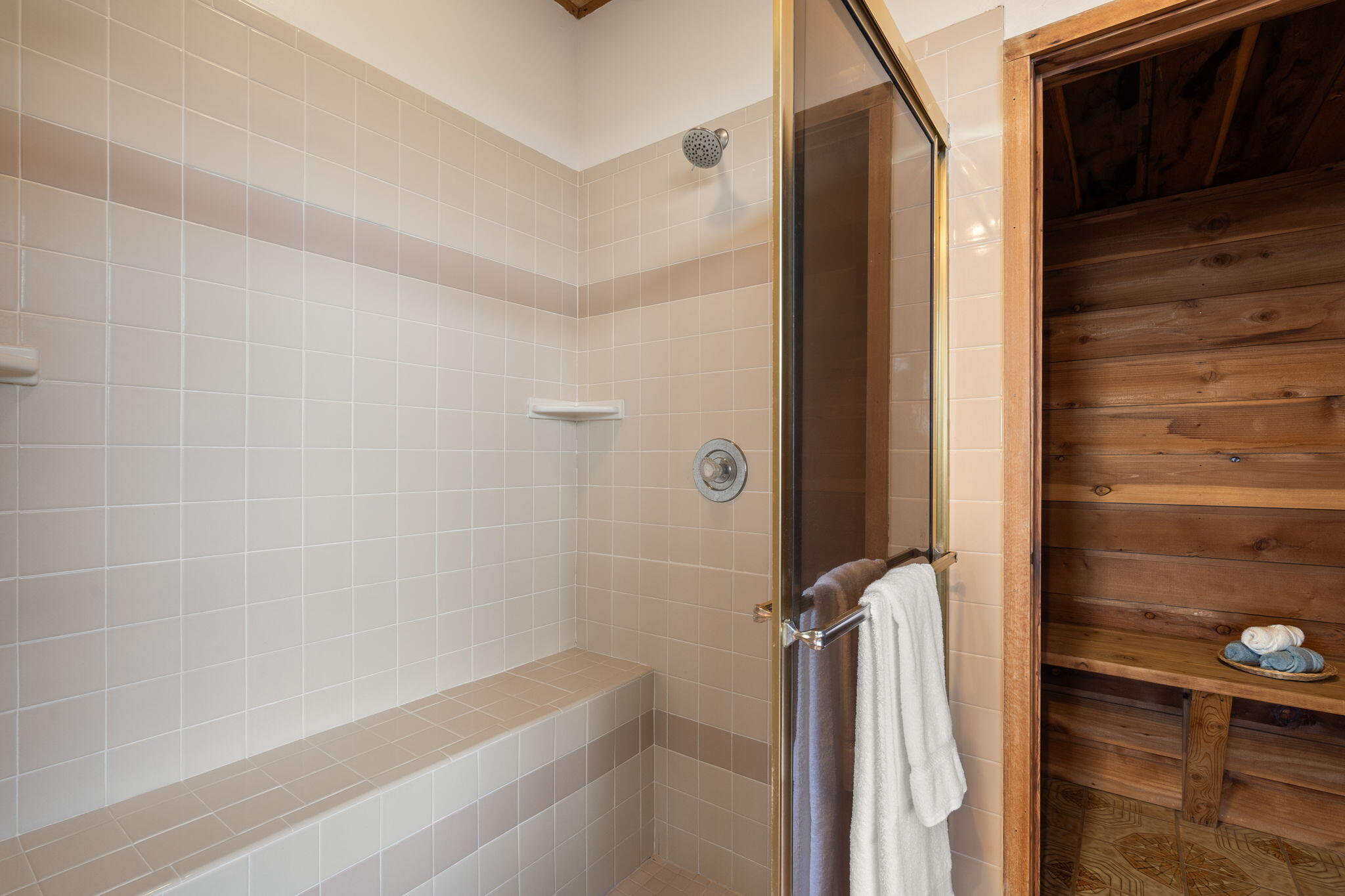 13304 Hidden Valley Road NE