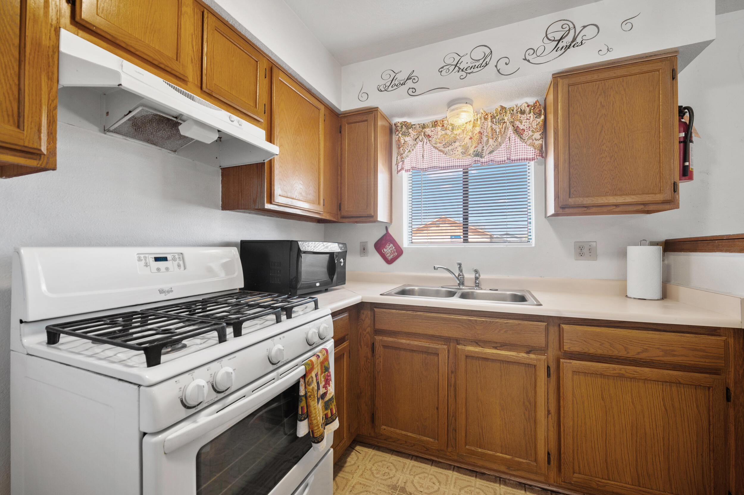 460 Calle Don Marcos