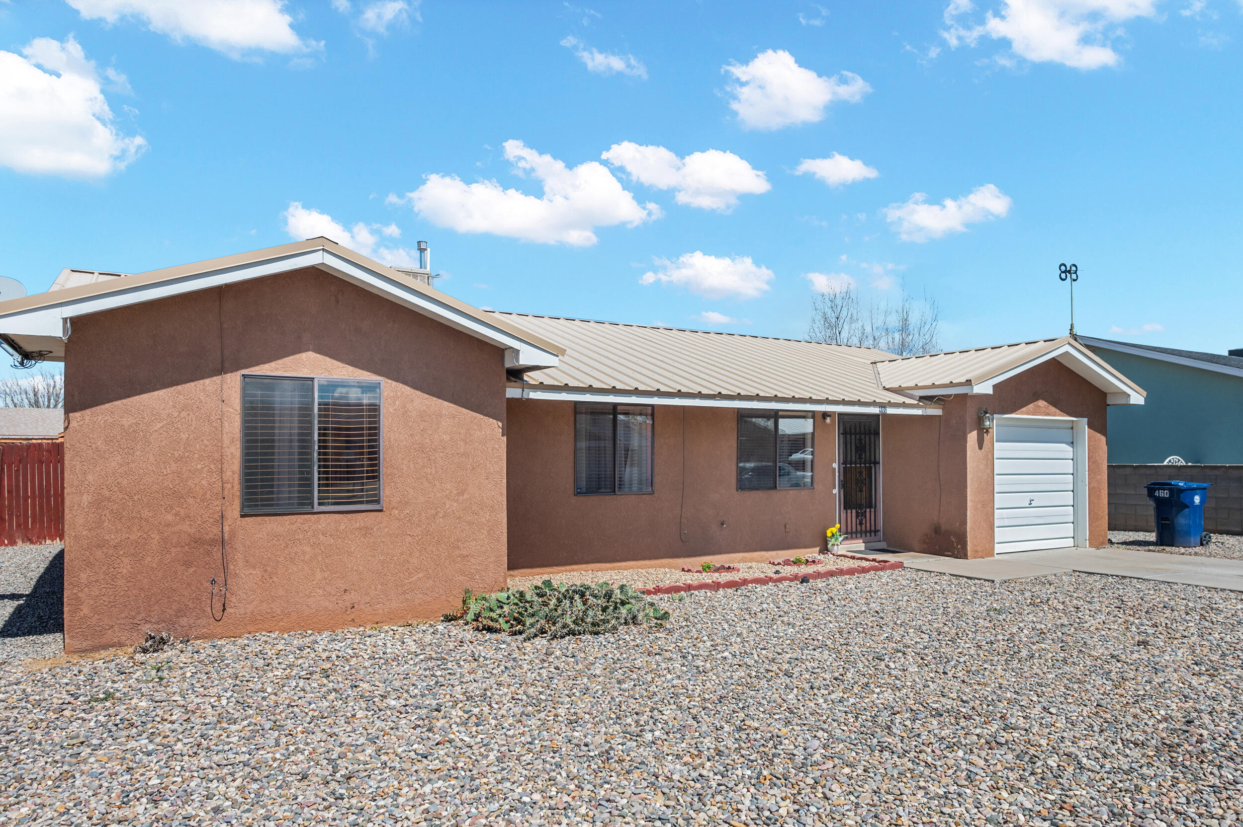 460 Calle Don Marcos