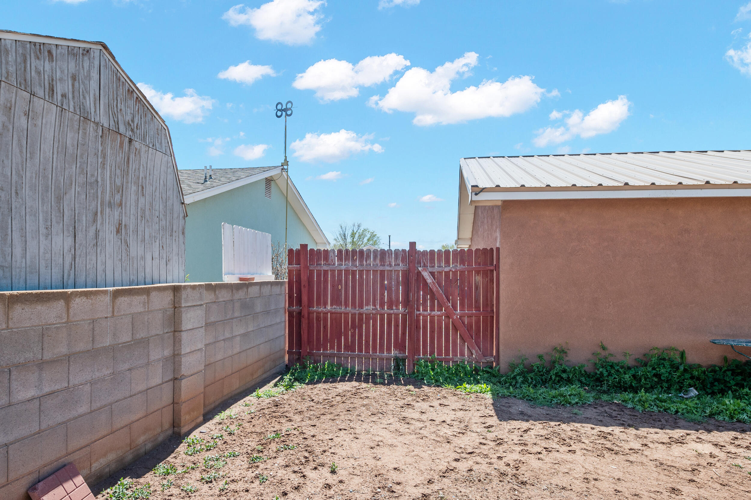 460 Calle Don Marcos