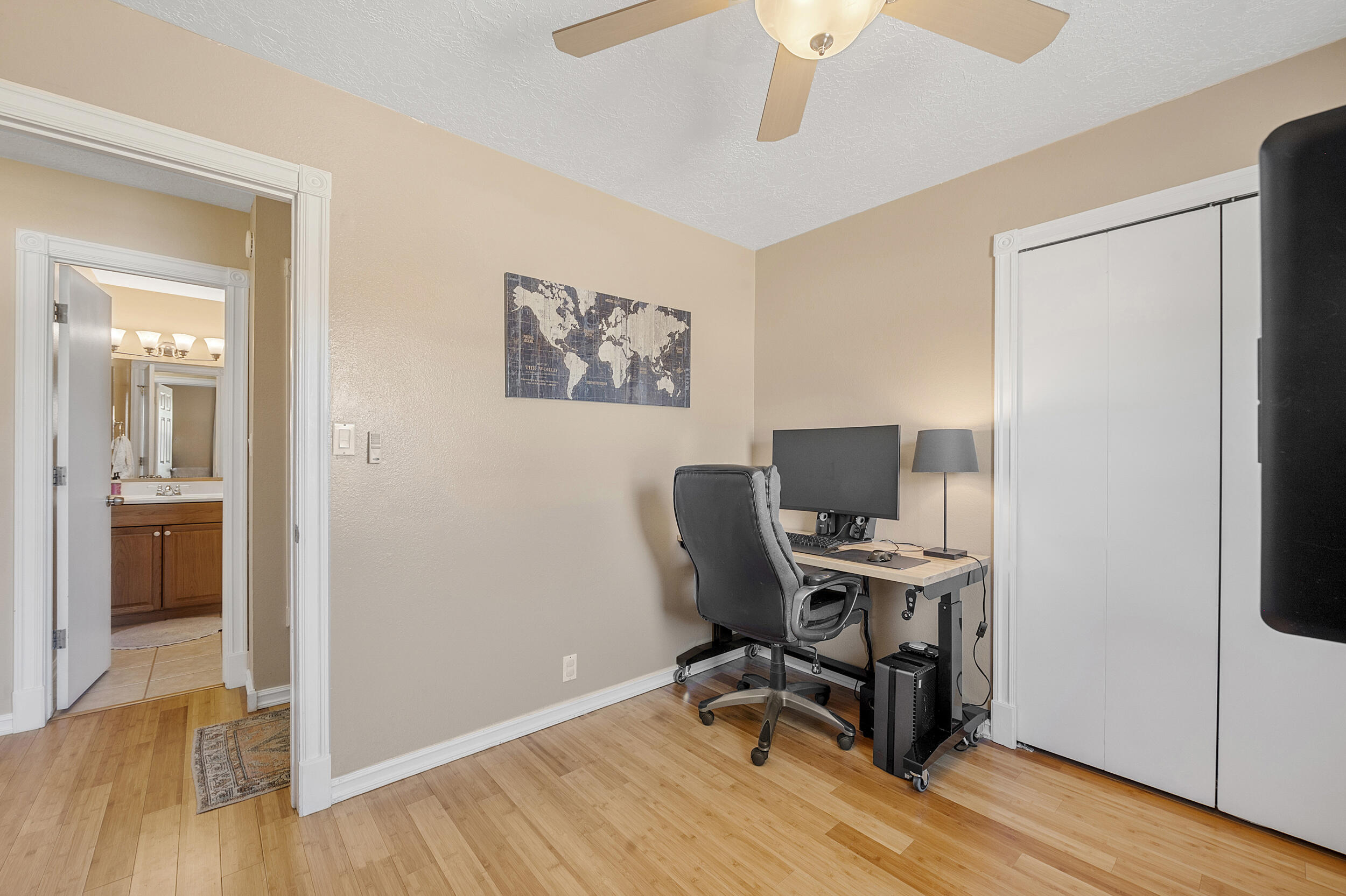 10420 Delicado Place NE