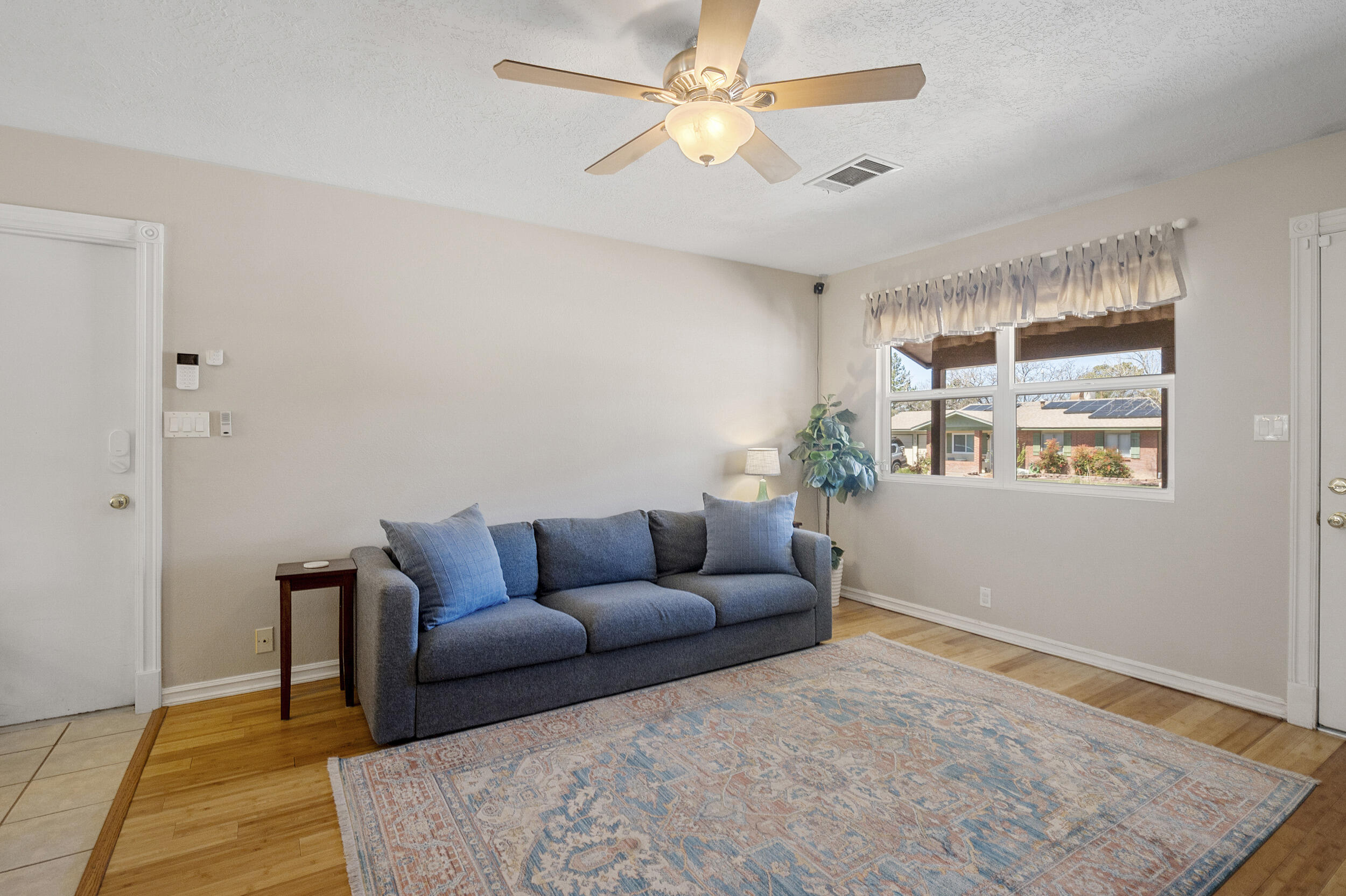 10420 Delicado Place NE