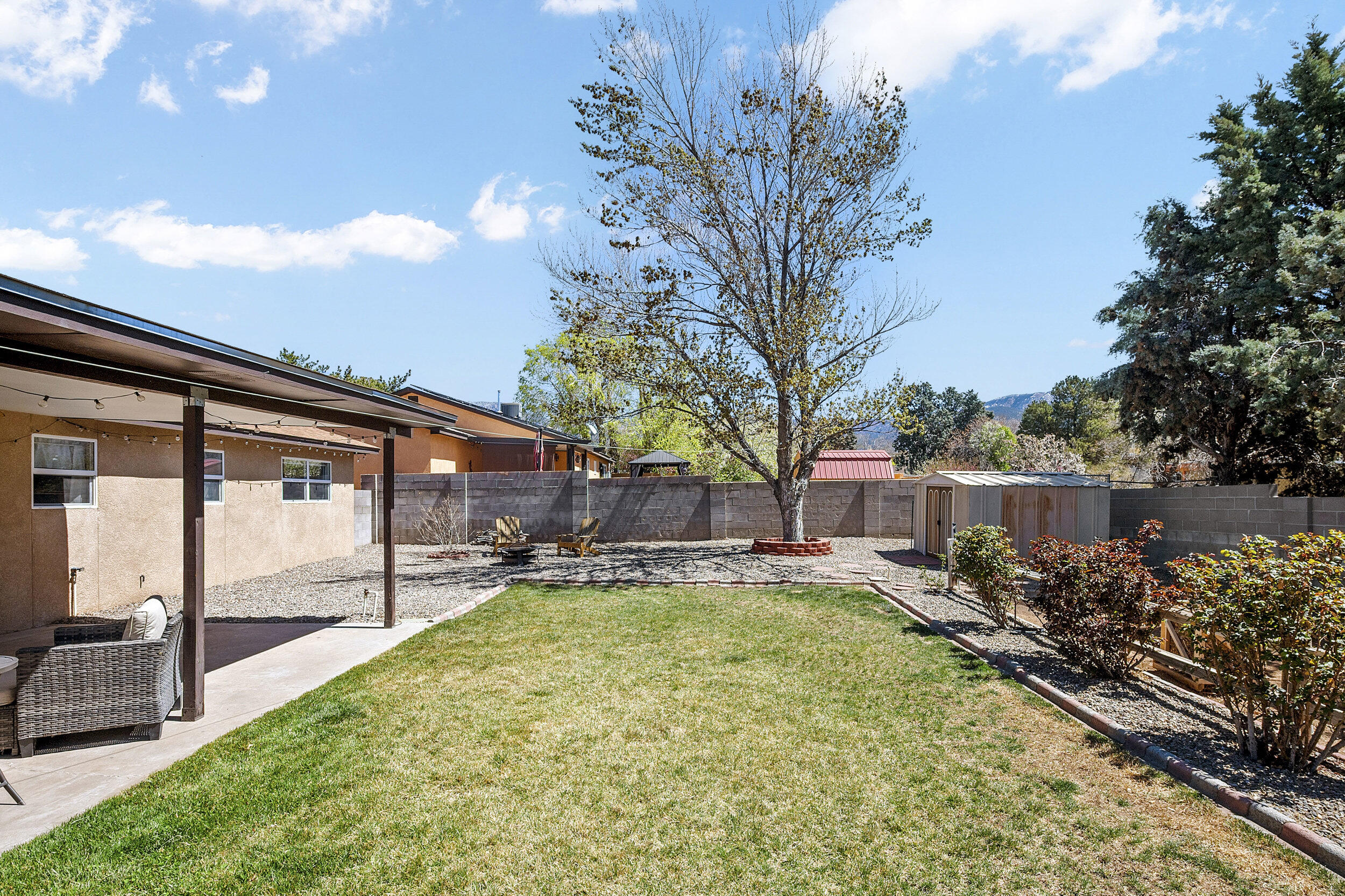 10420 Delicado Place NE