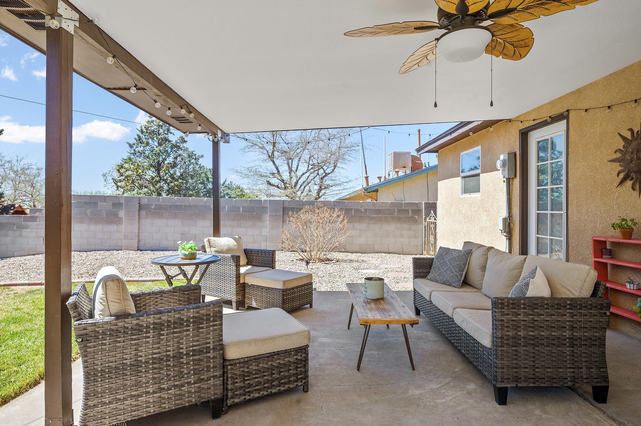 10420 Delicado Place NE