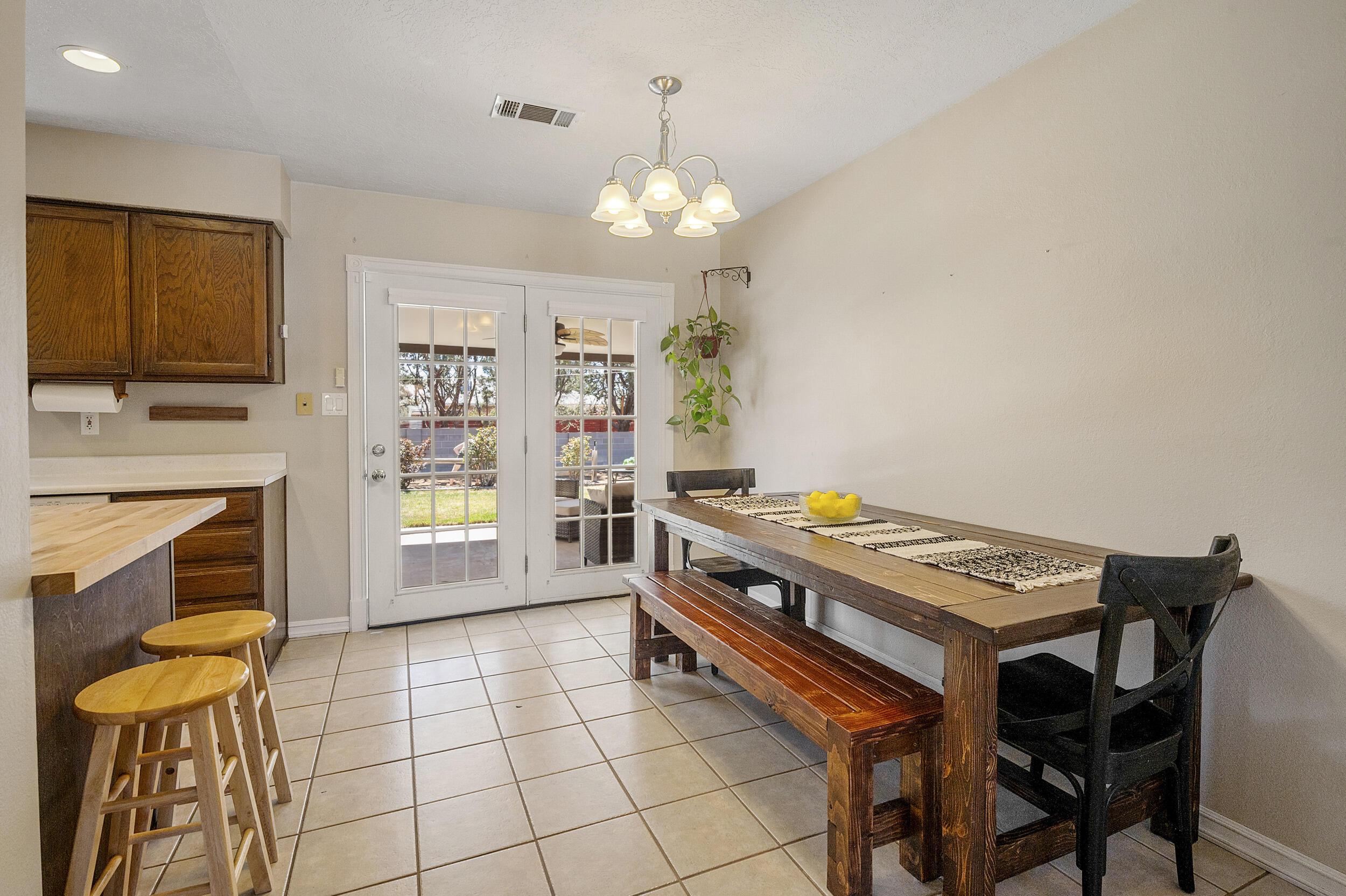 10420 Delicado Place NE