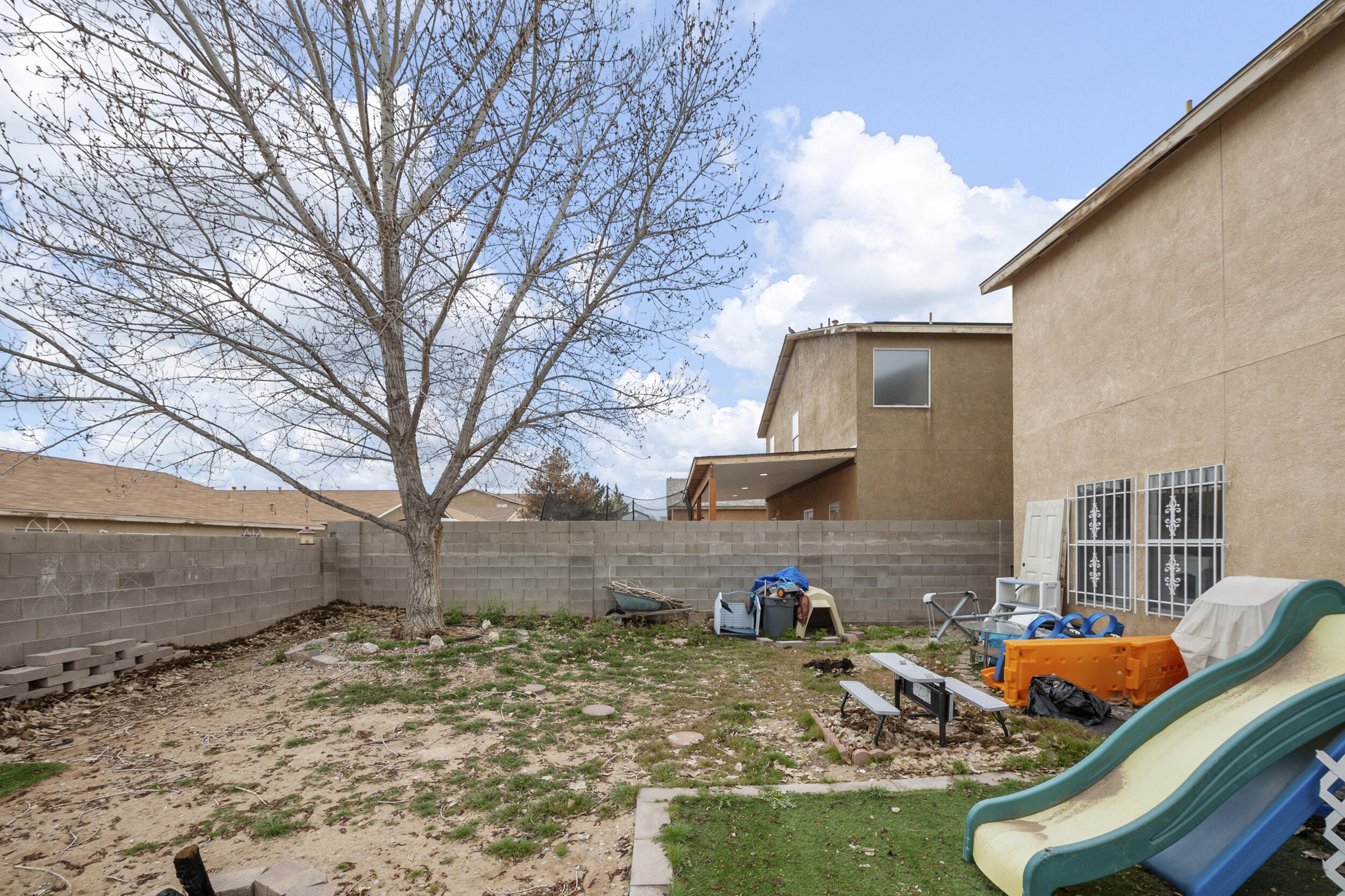 10016 Cartagena Avenue SW