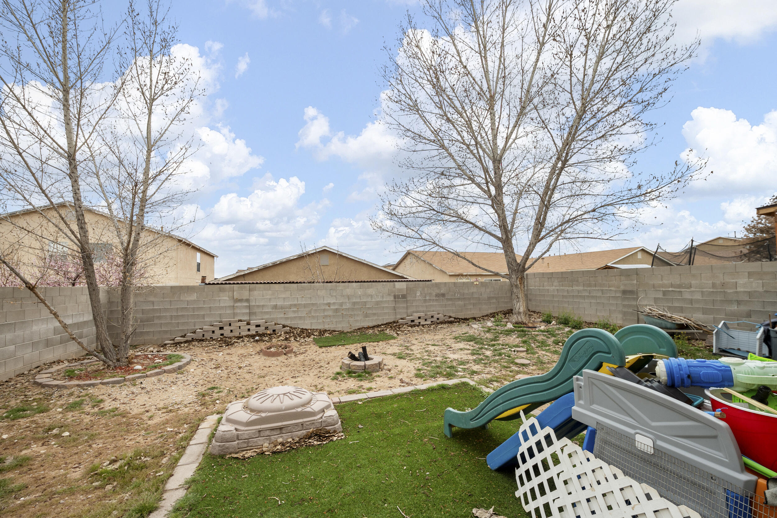 10016 Cartagena Avenue SW
