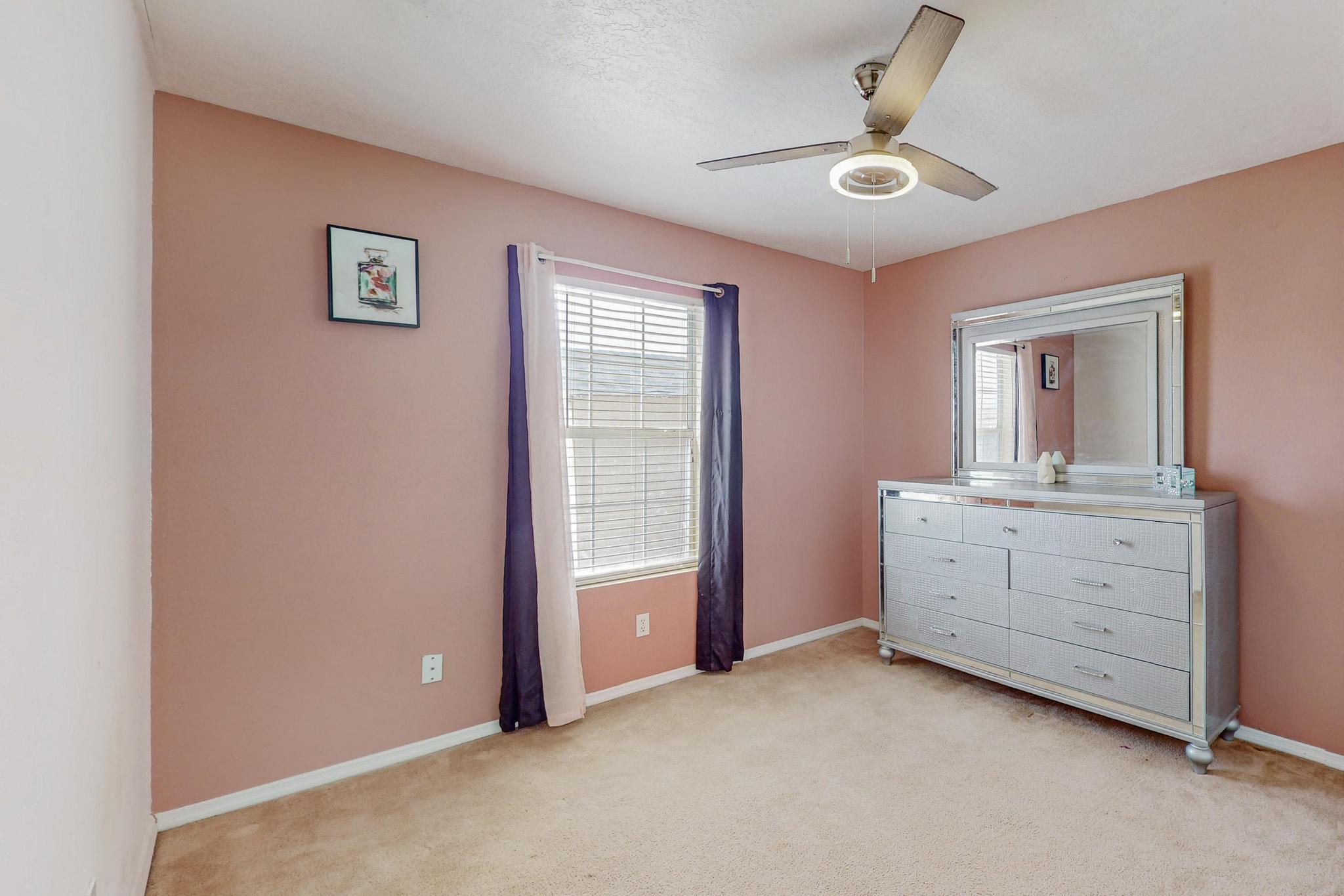 1281 Camino Del Rey SW