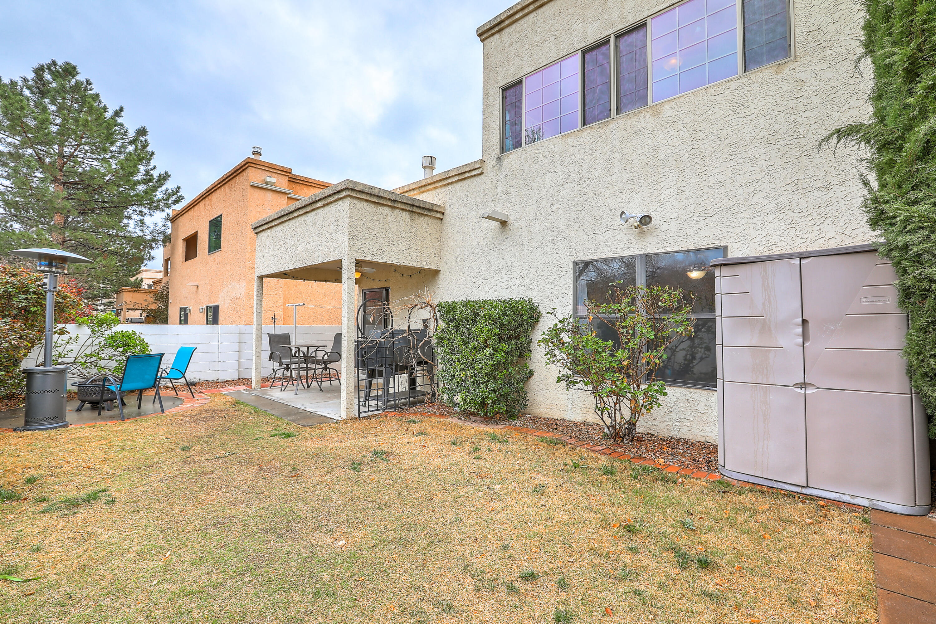 10060 Del Chaparral Court NE