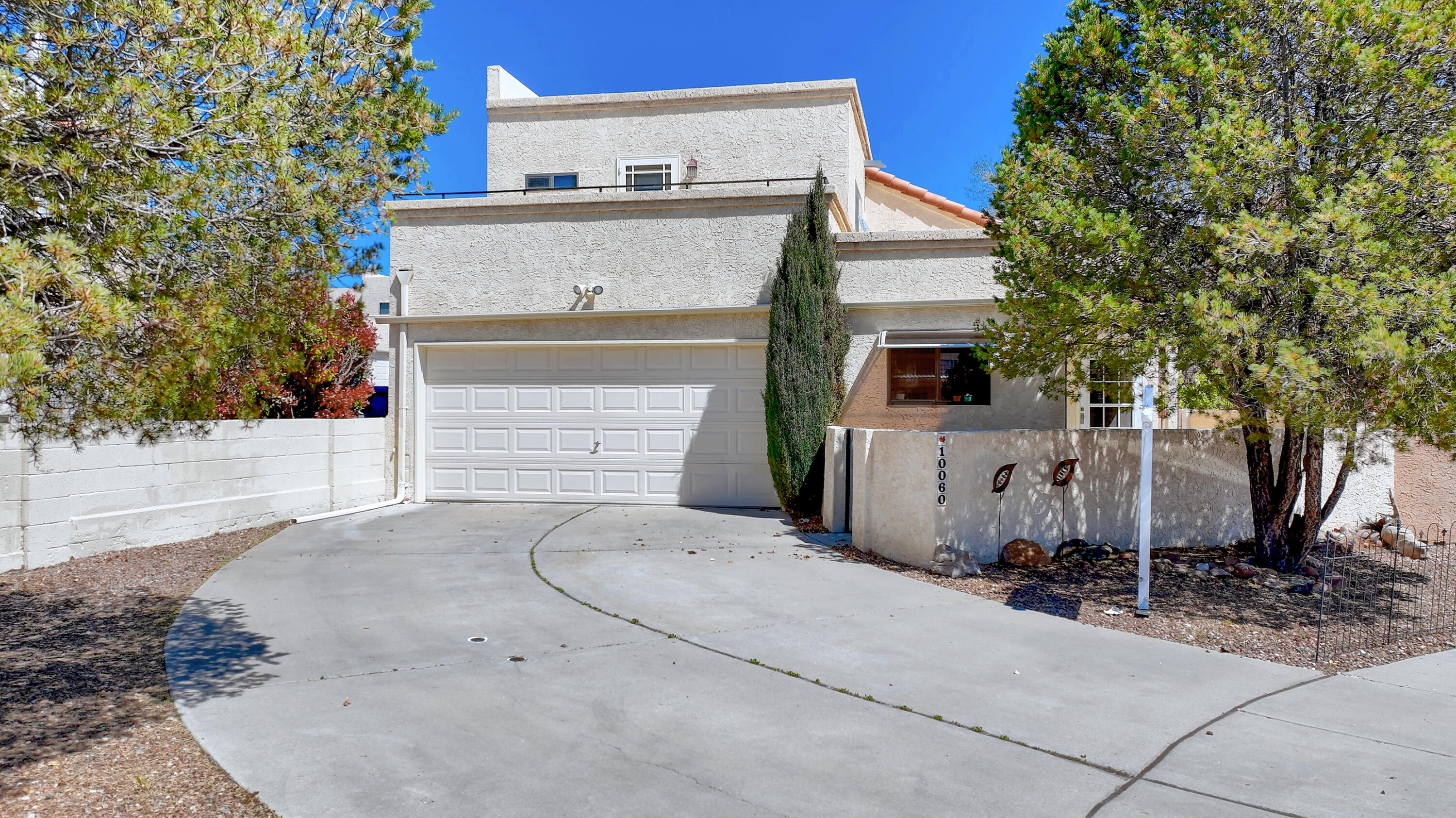 10060 Del Chaparral Court NE