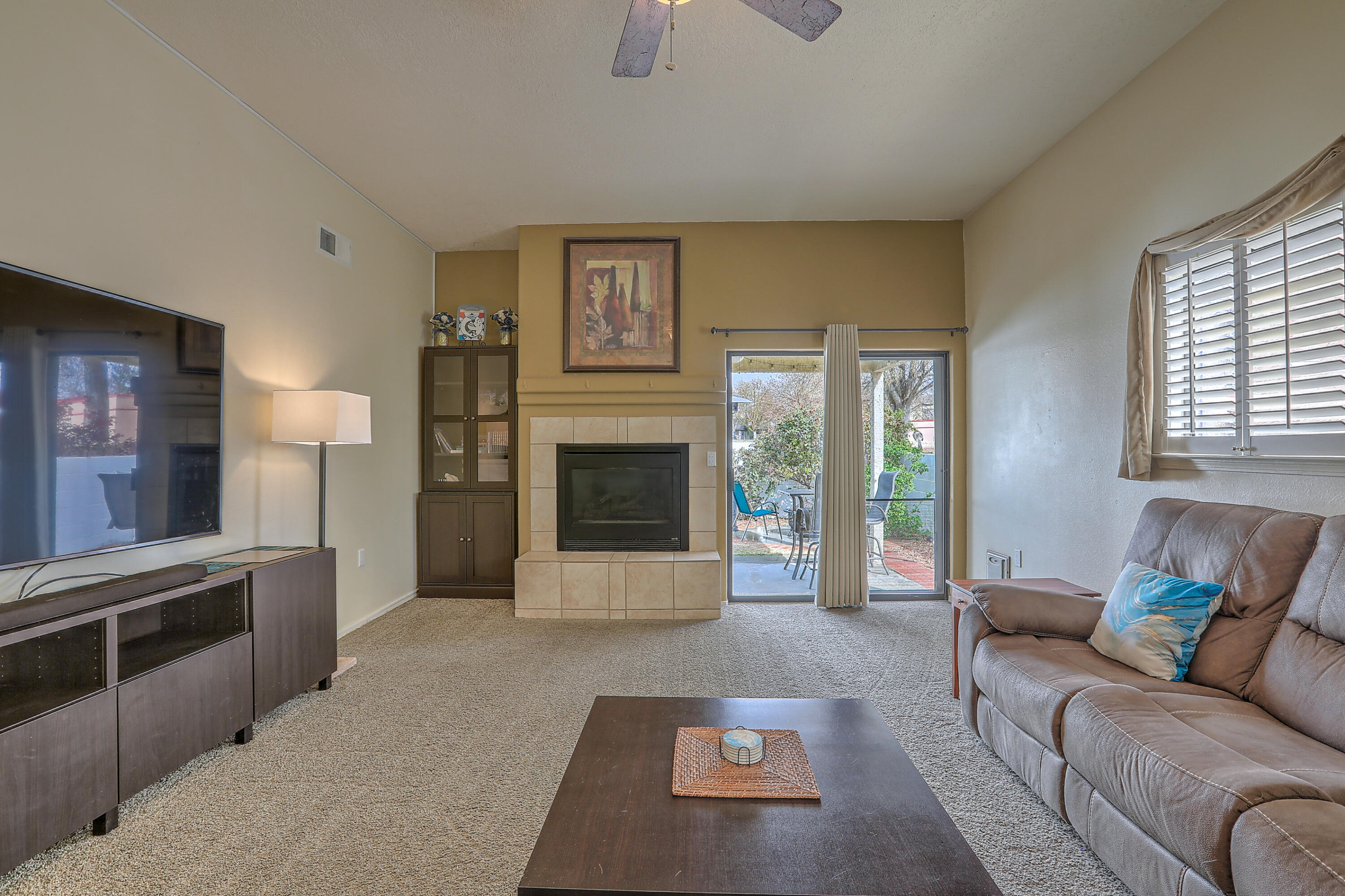 10060 Del Chaparral Court NE