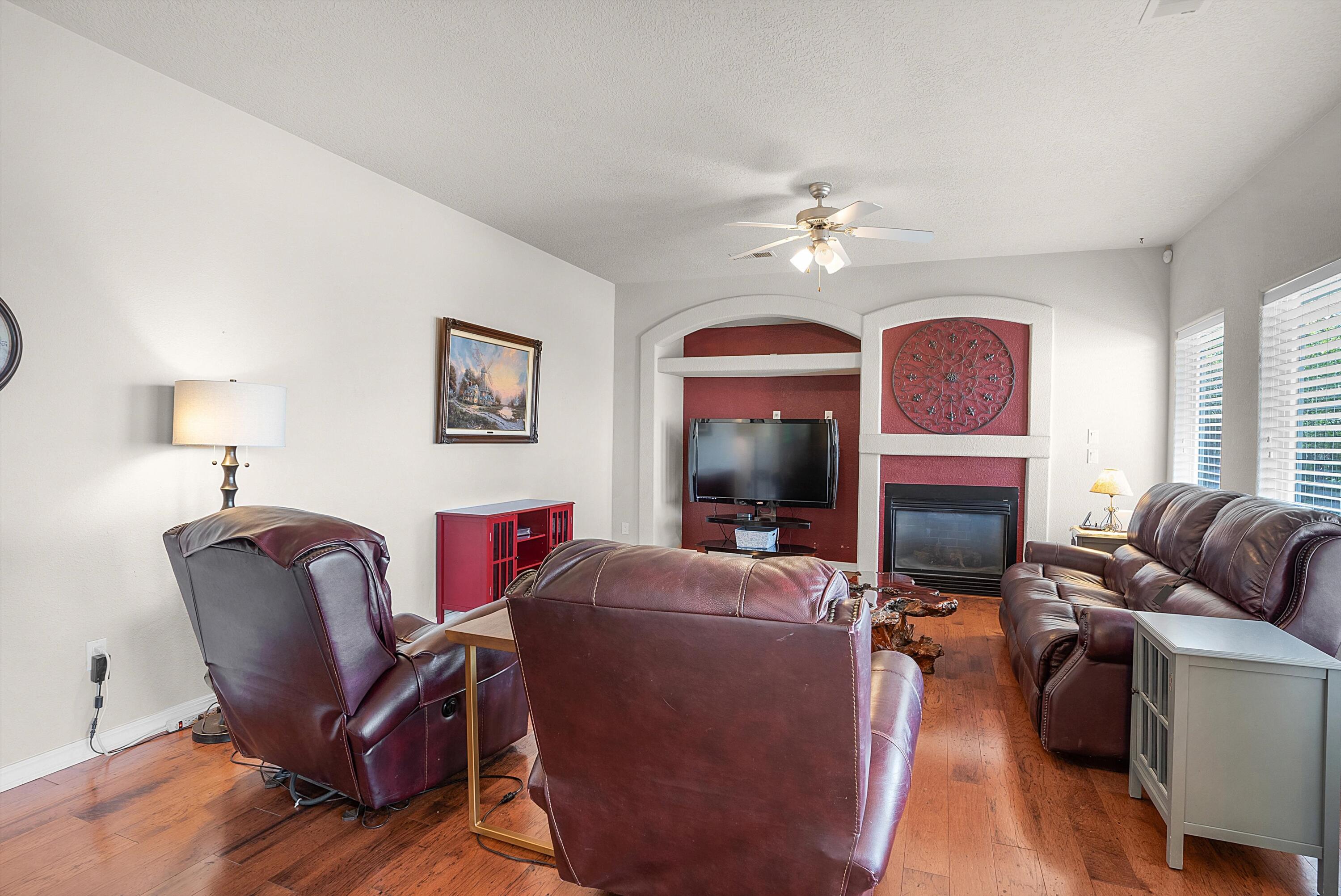 3473 Calle Suenos SE