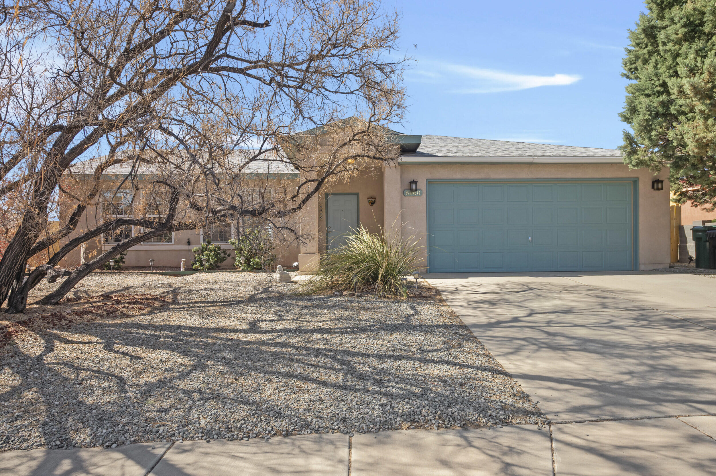 6960 Glen Hills Drive NE