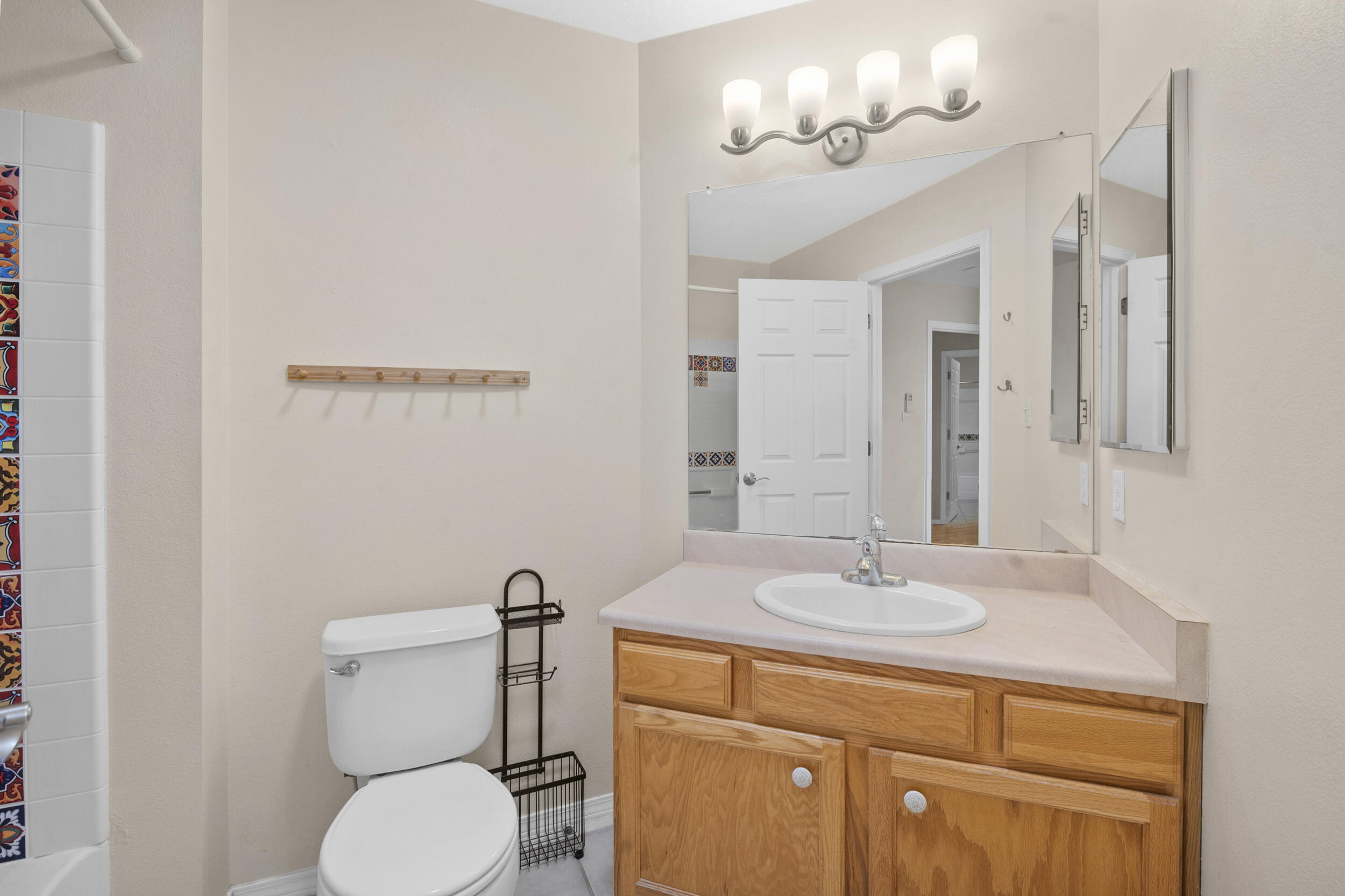 6960 Glen Hills Drive NE