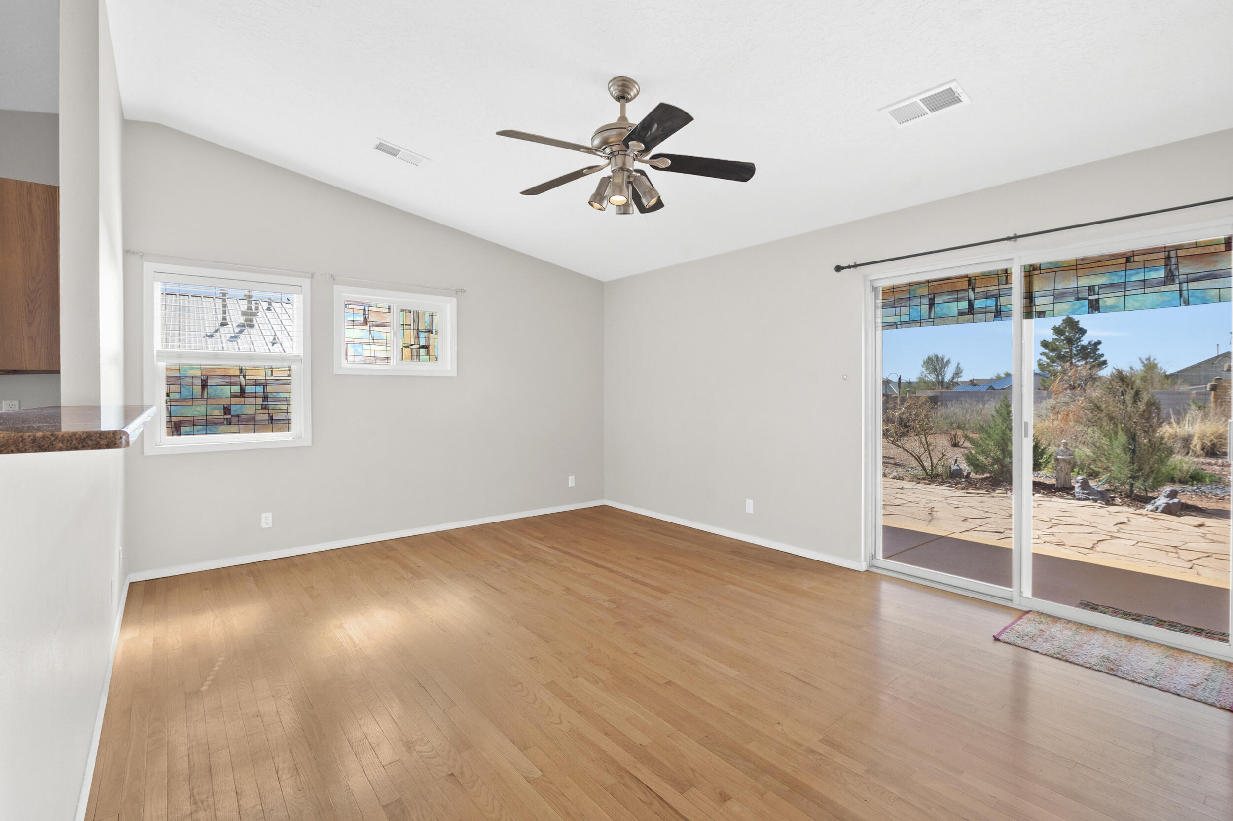 6960 Glen Hills Drive NE