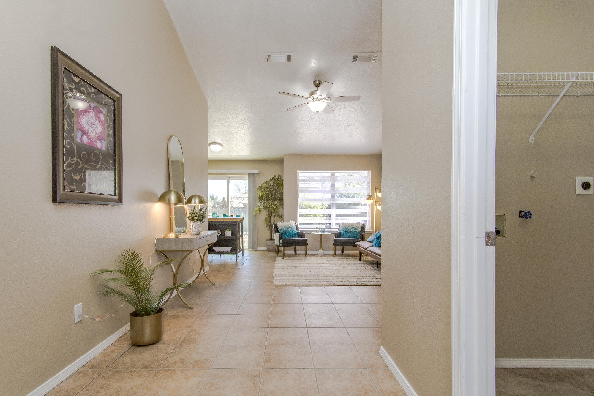 8016 Lyndsi Avenue NW