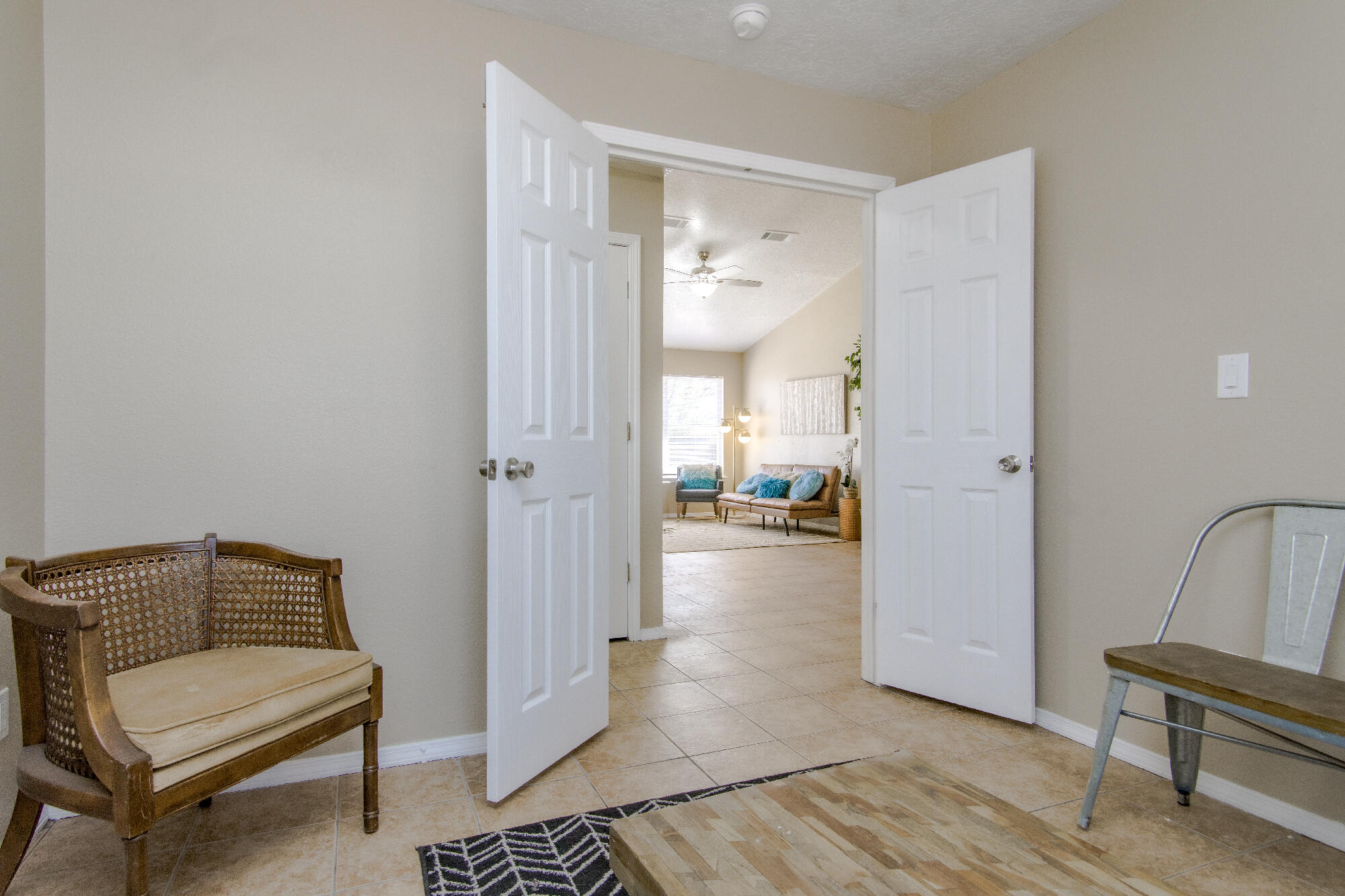 8016 Lyndsi Avenue NW