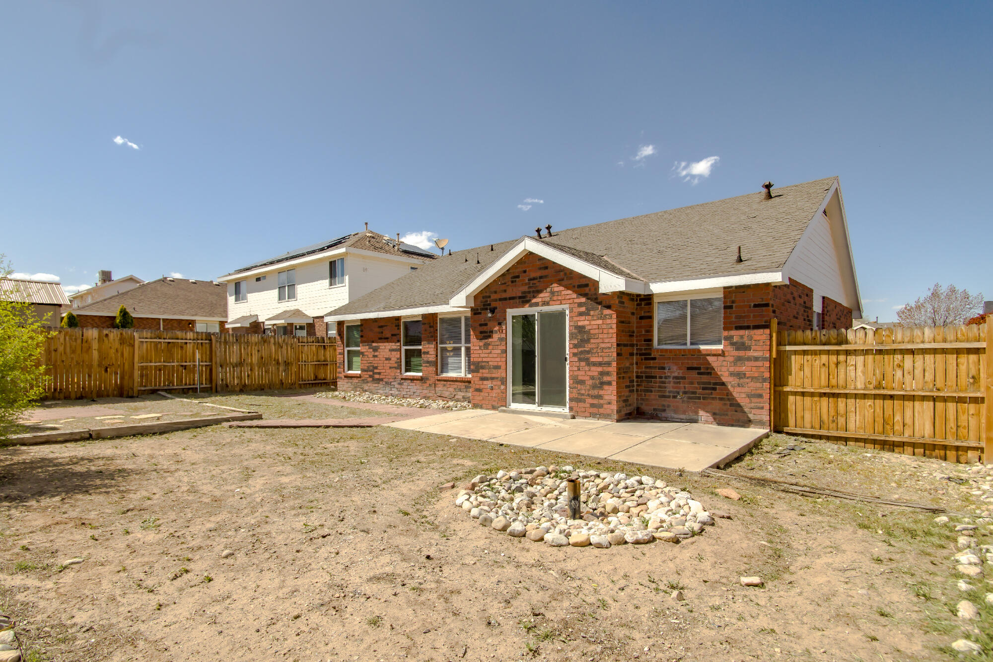 8016 Lyndsi Avenue NW