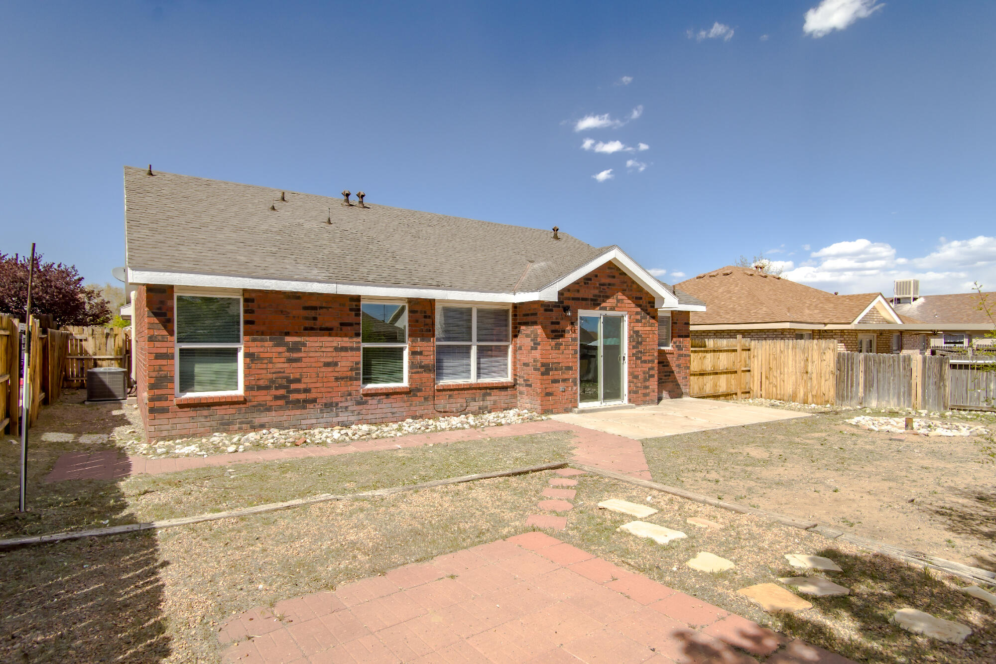 8016 Lyndsi Avenue NW