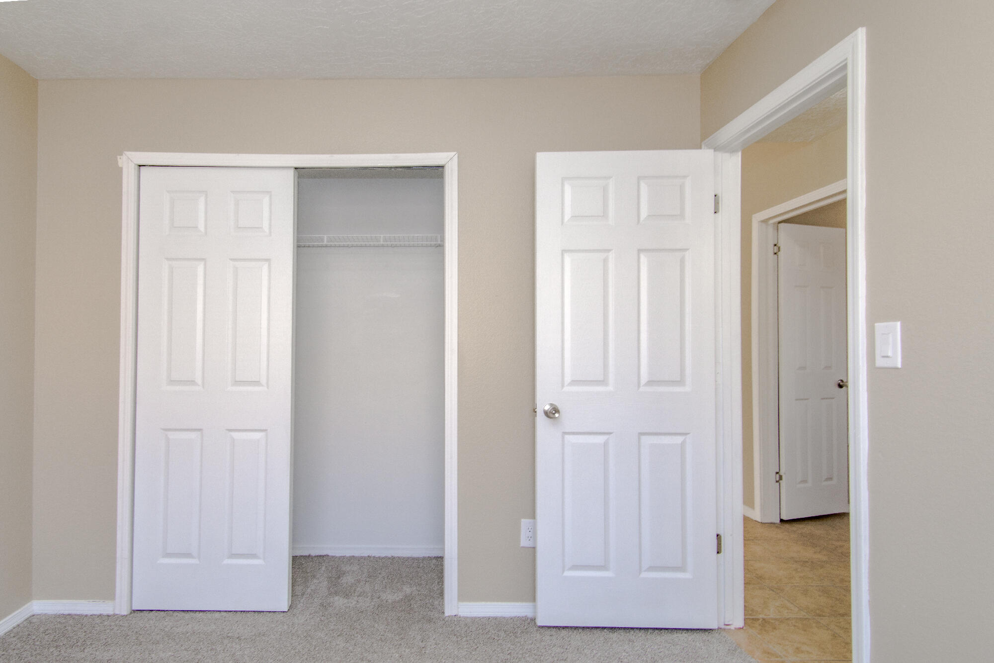 8016 Lyndsi Avenue NW