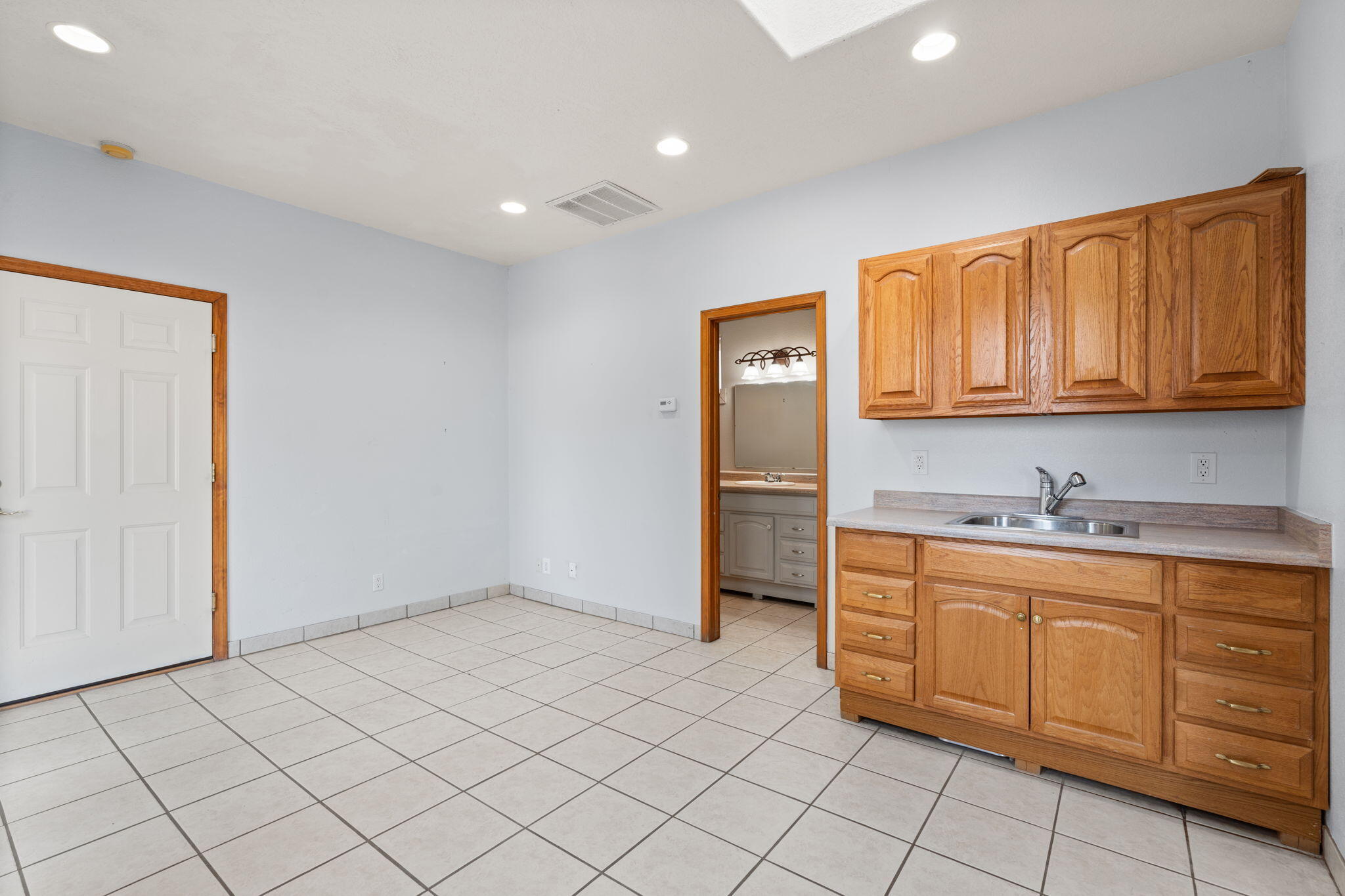 1411 Bluebell Place NE