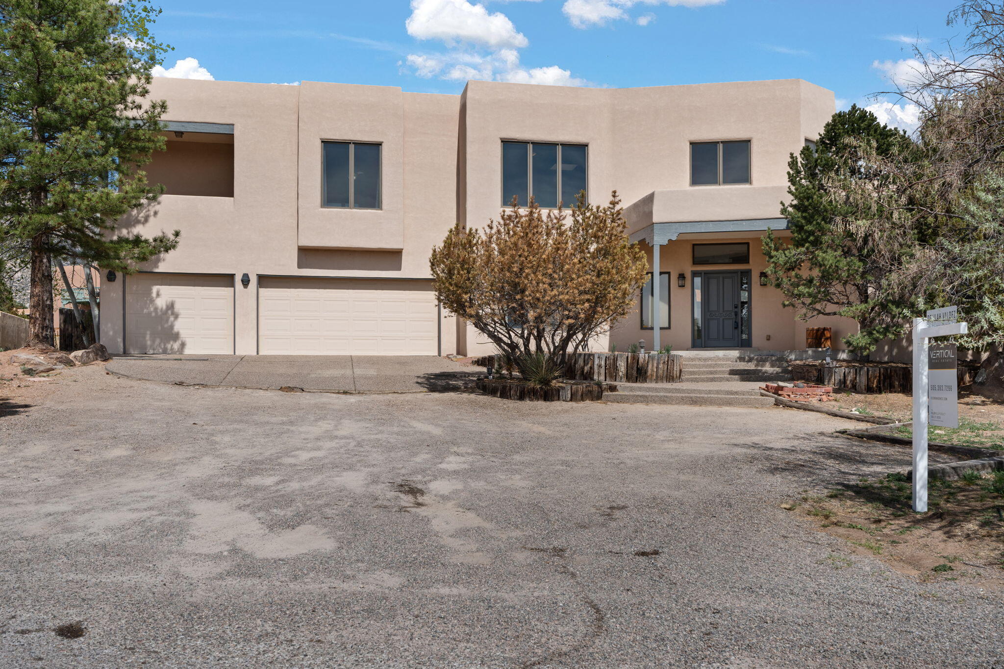 1411 Bluebell Place NE