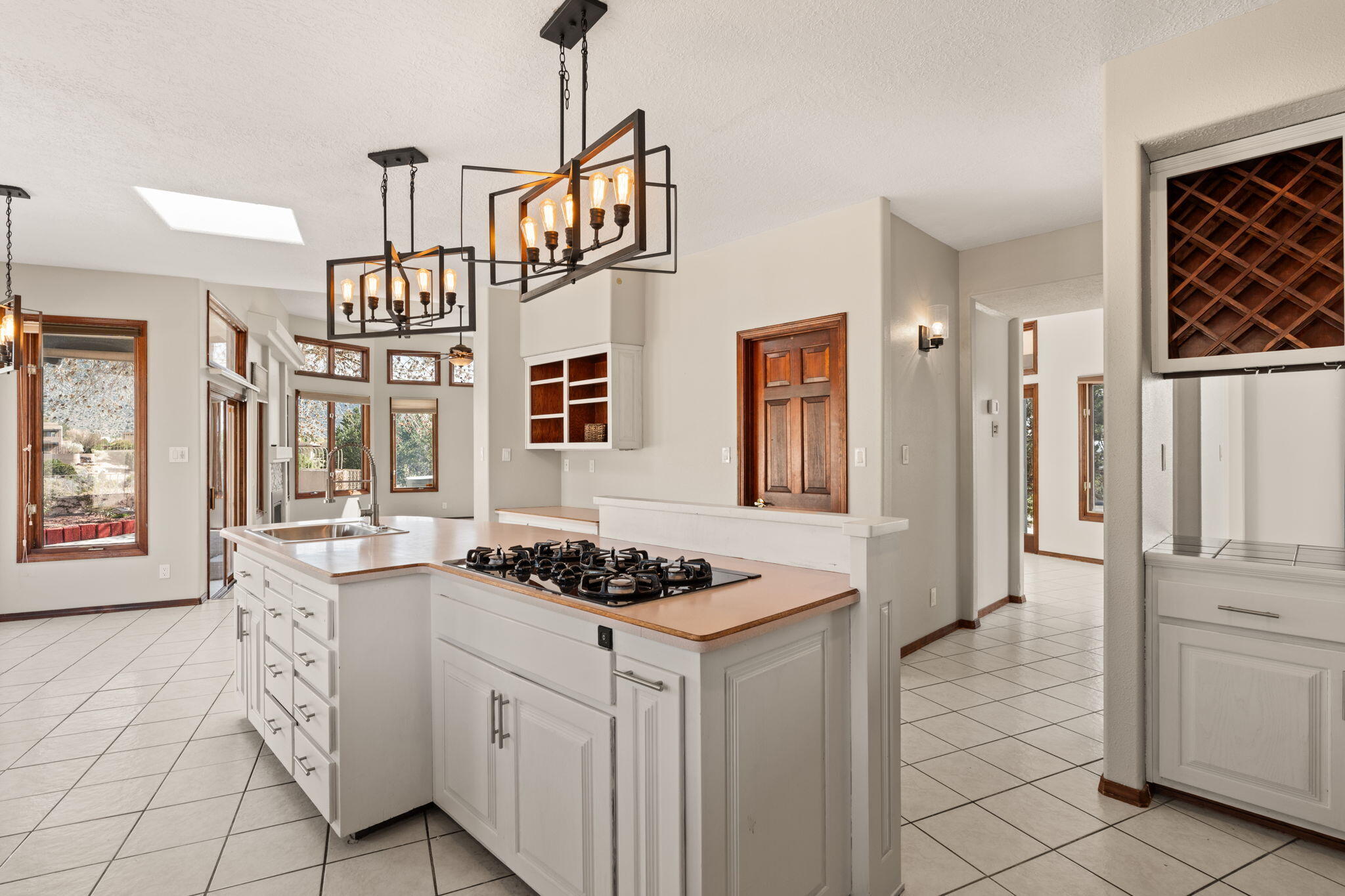 1411 Bluebell Place NE