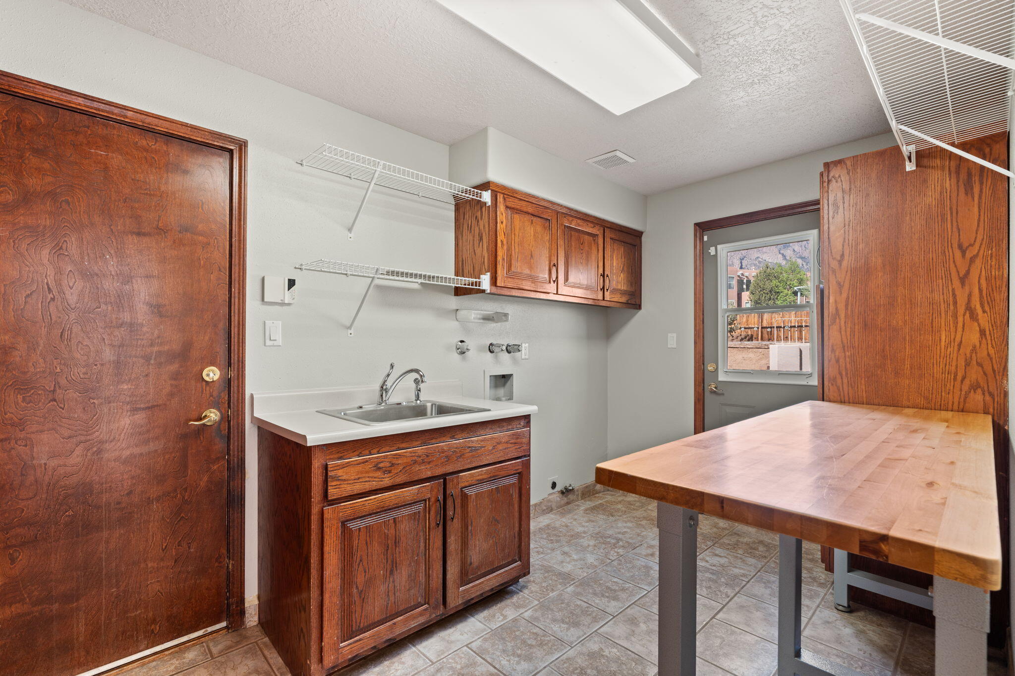 1411 Bluebell Place NE