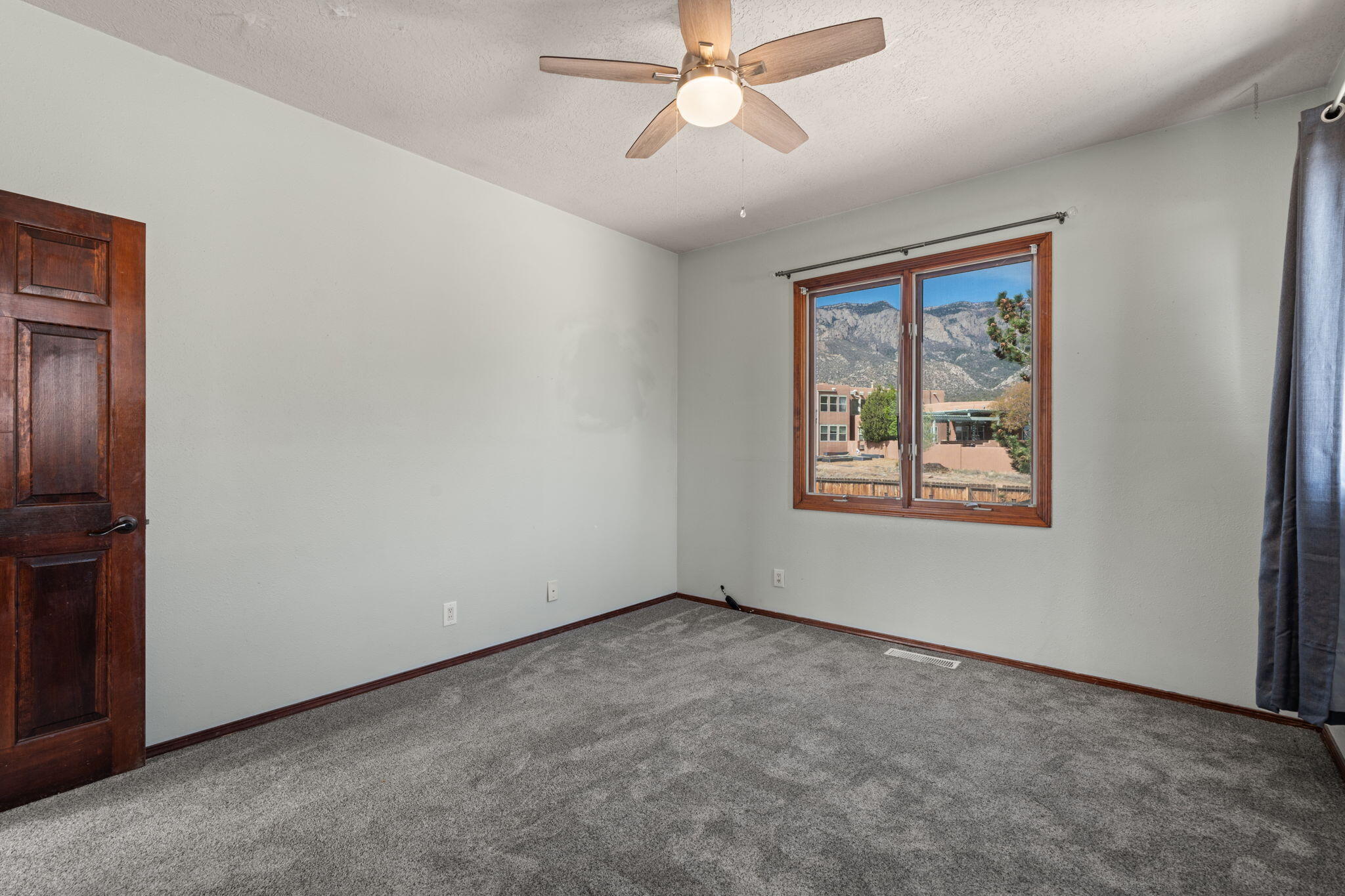 1411 Bluebell Place NE