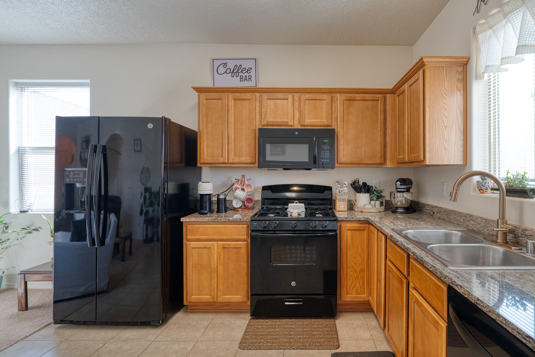 4808 Tiny Sparrow Road NE