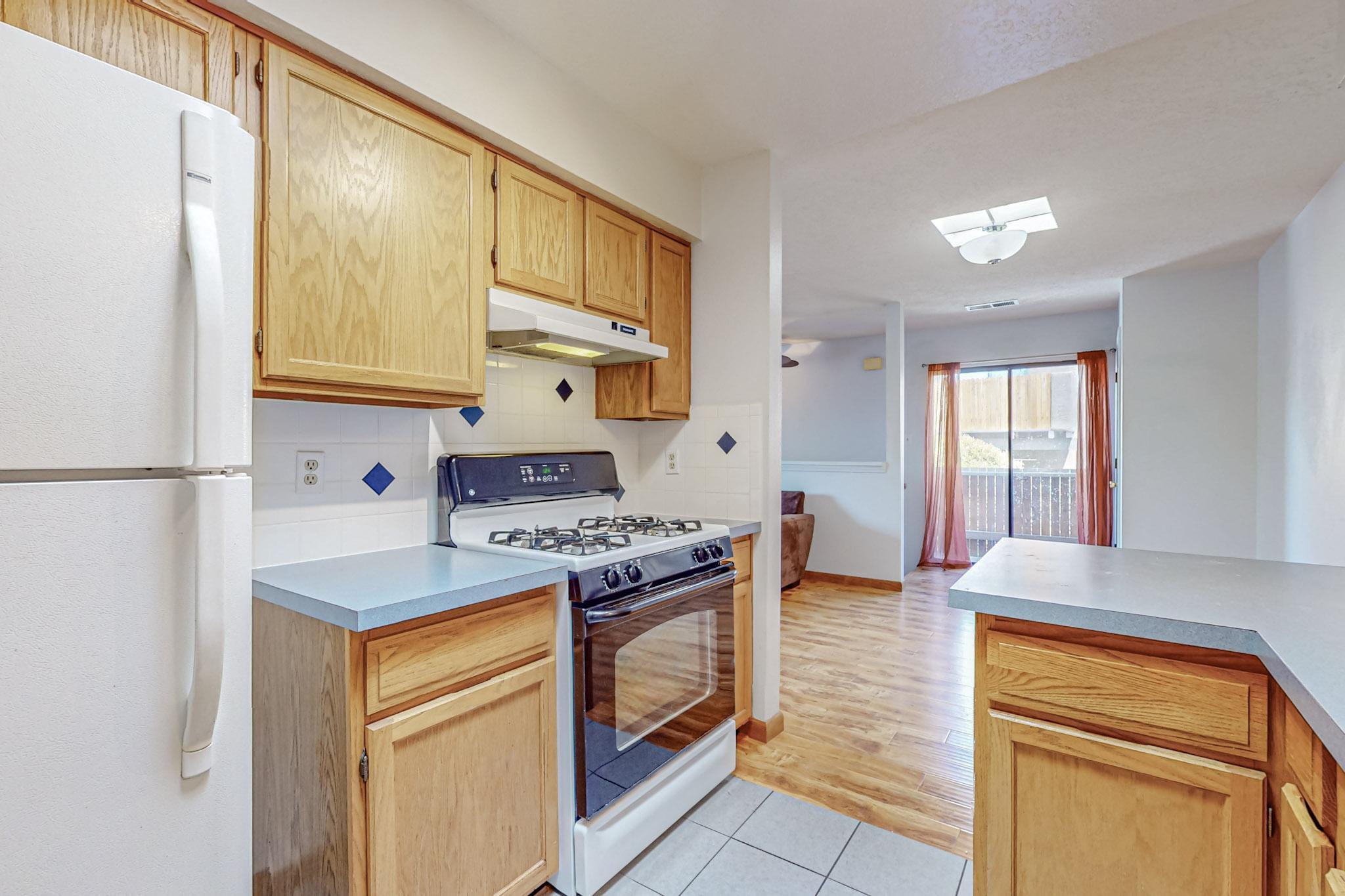 5801 Lowell Street NE 15d