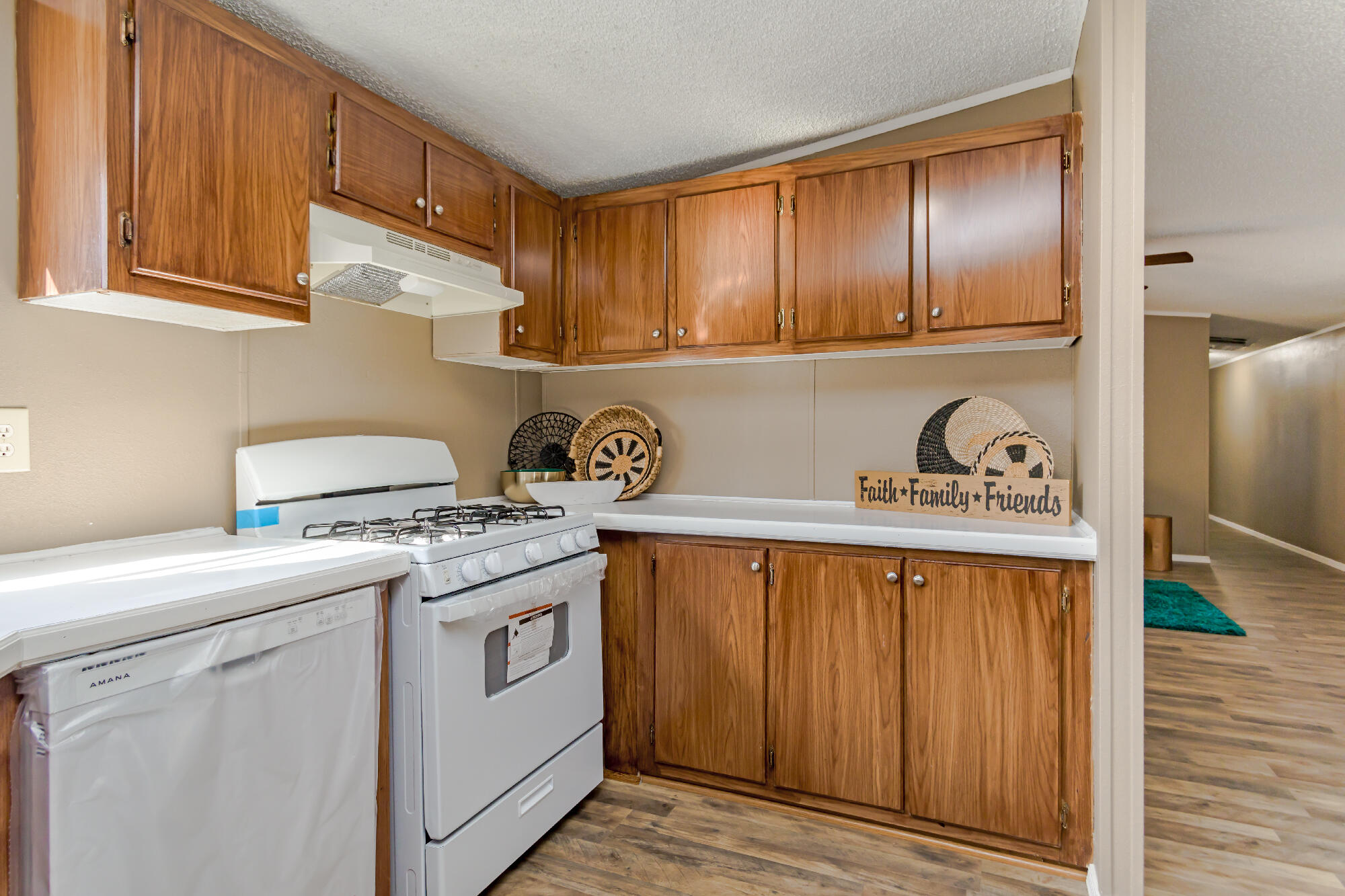 624 Trading Post Trail SE