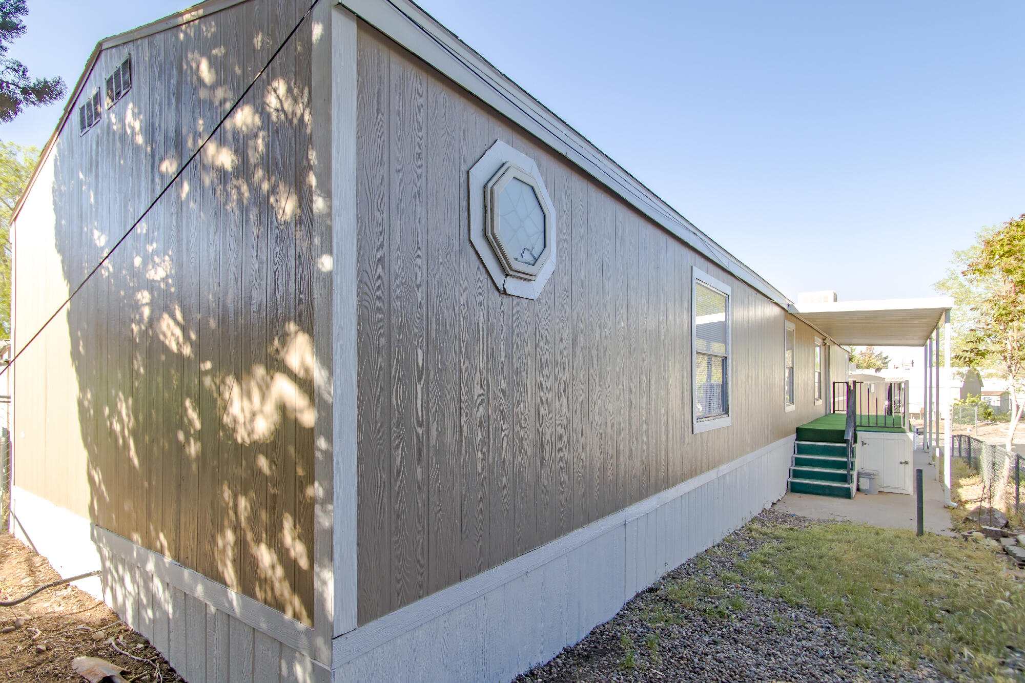 624 Trading Post Trail SE
