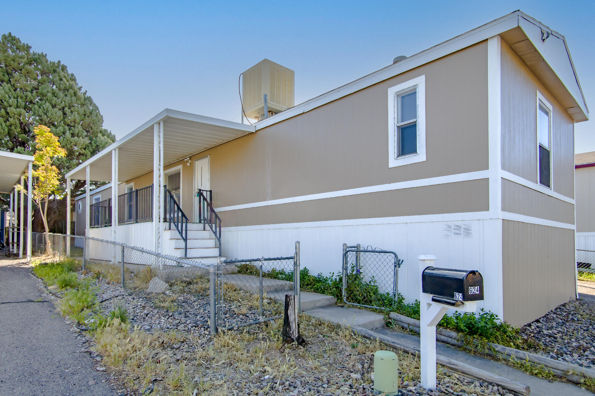 624 Trading Post Trail SE
