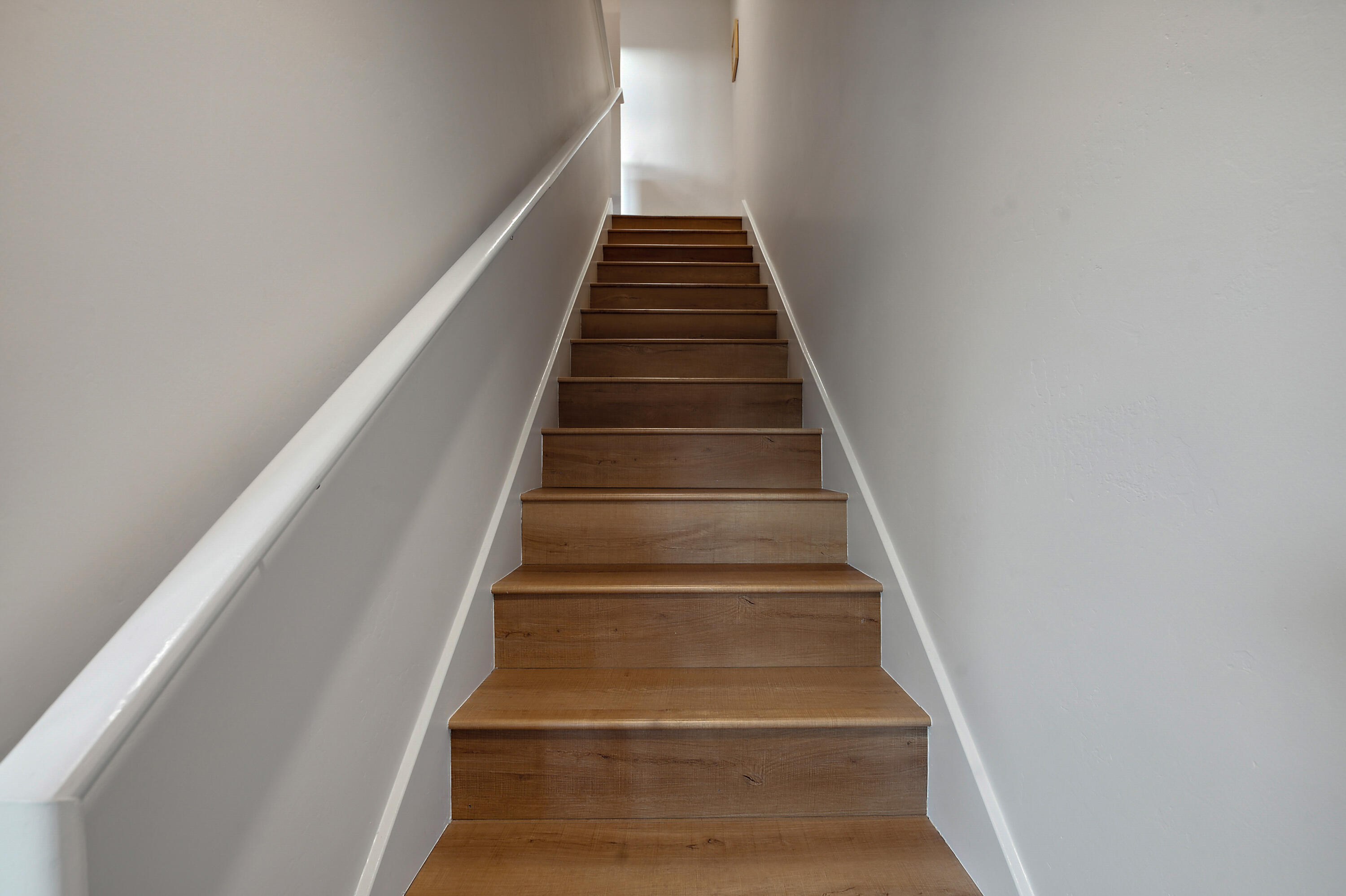 110 Richmond Drive SE 202