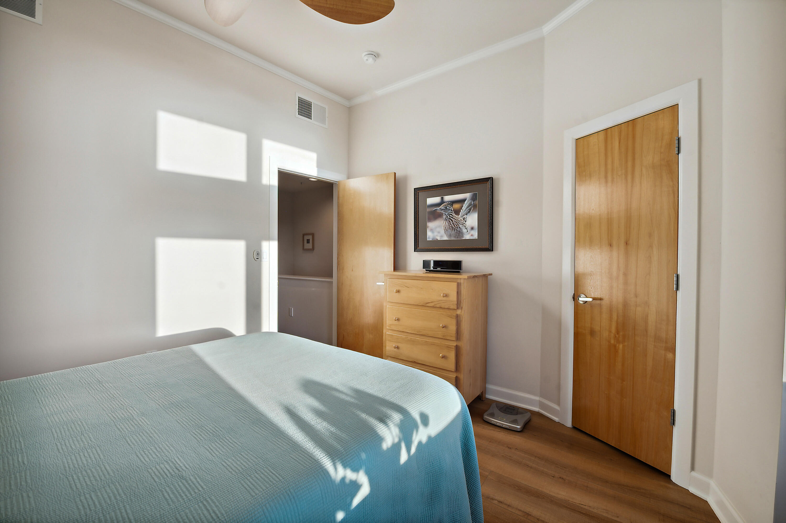 110 Richmond Drive SE 202