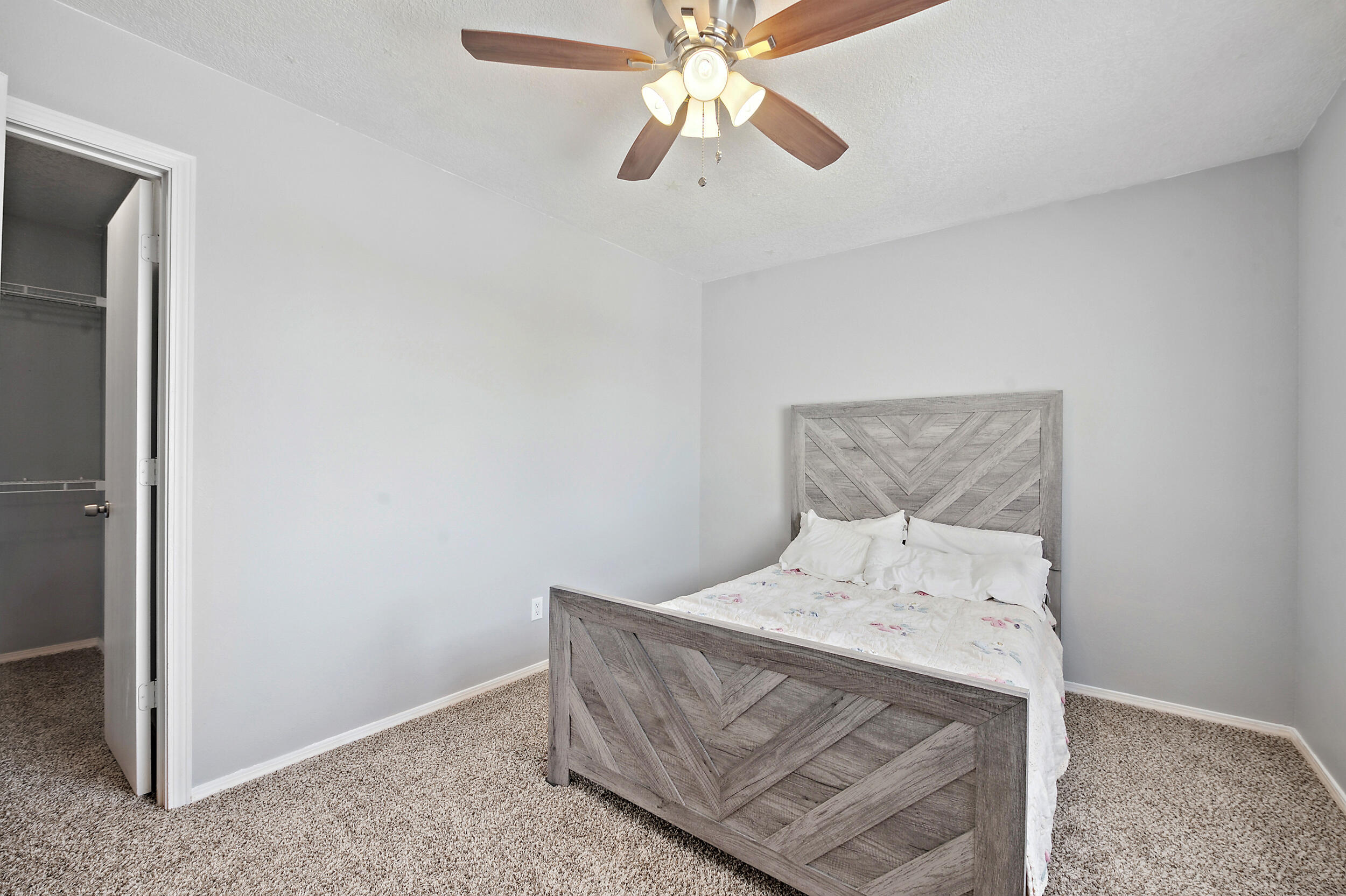 3416 Flat Iron Road NE