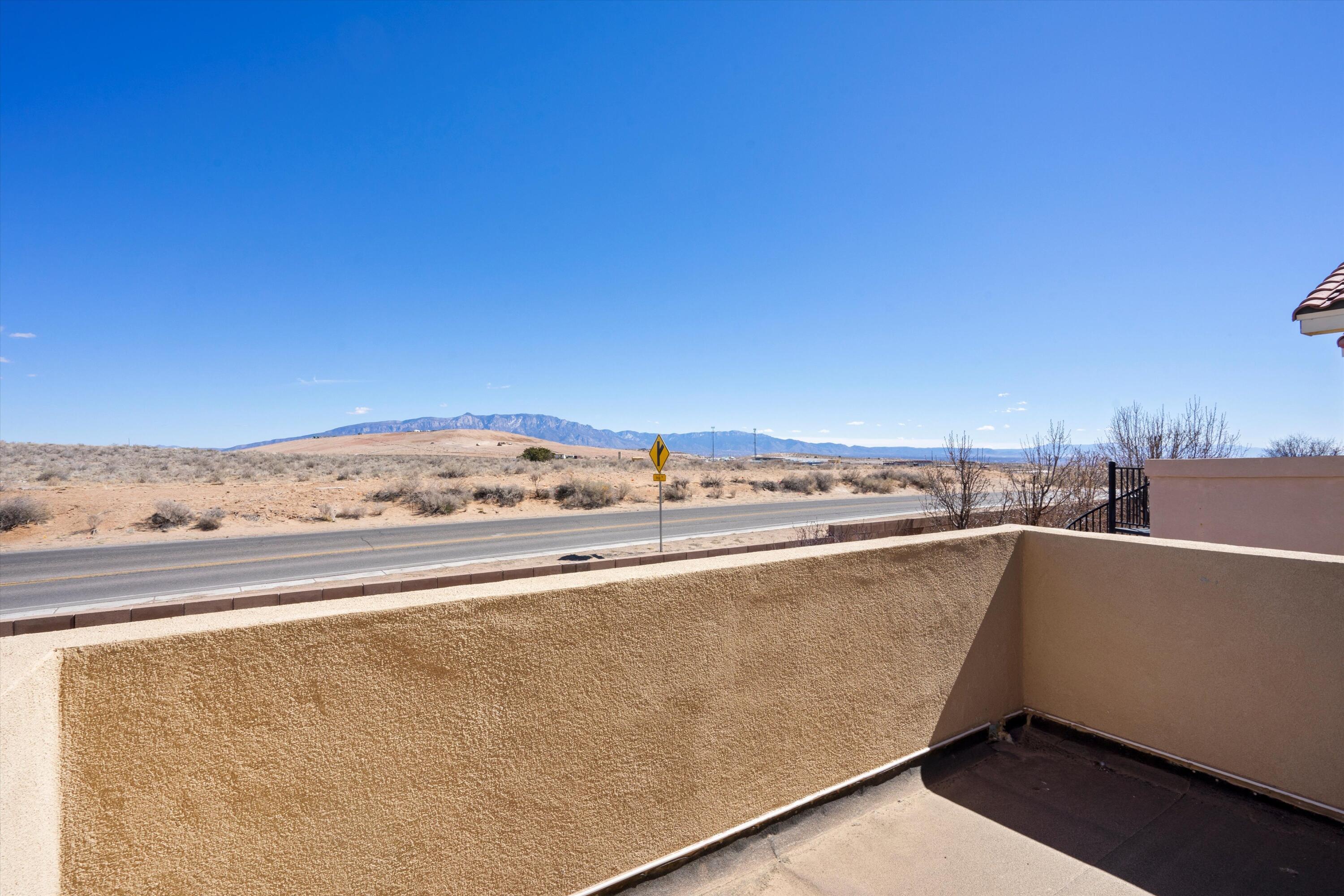 1267 Mirador Loop NE