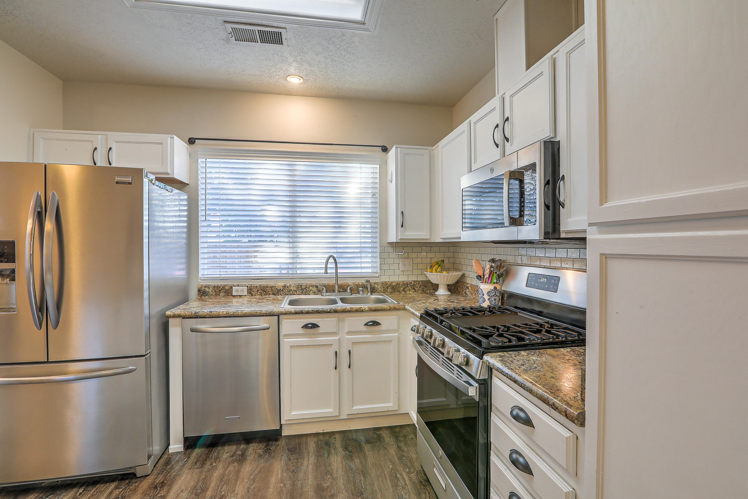 8509 Rancho Santa Fe Place NE